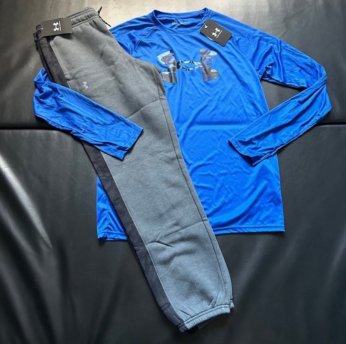NWT Under Armour jogger & long sleeve tee set boys youth size XL