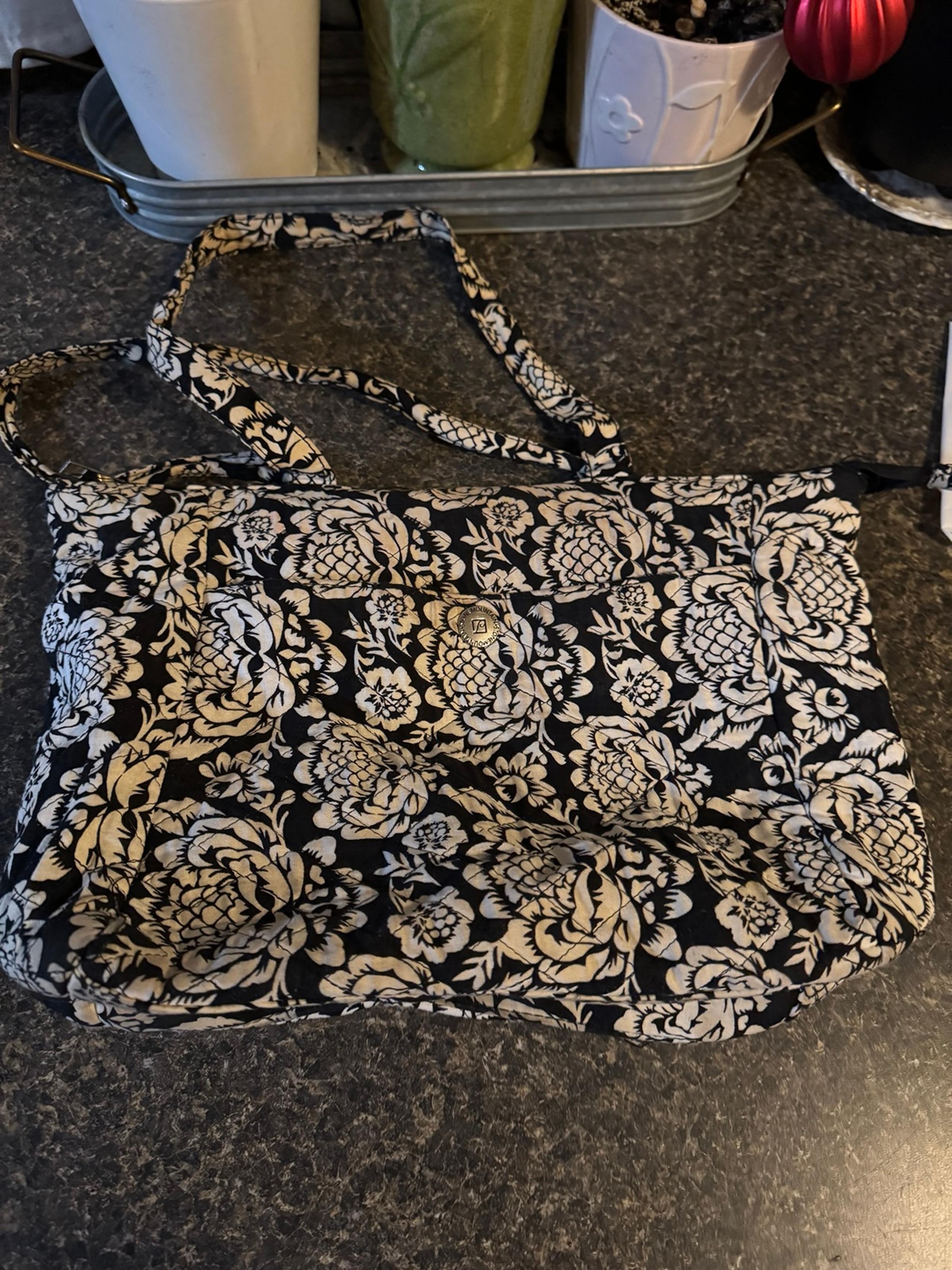 Vintage Stone Mountain purse.