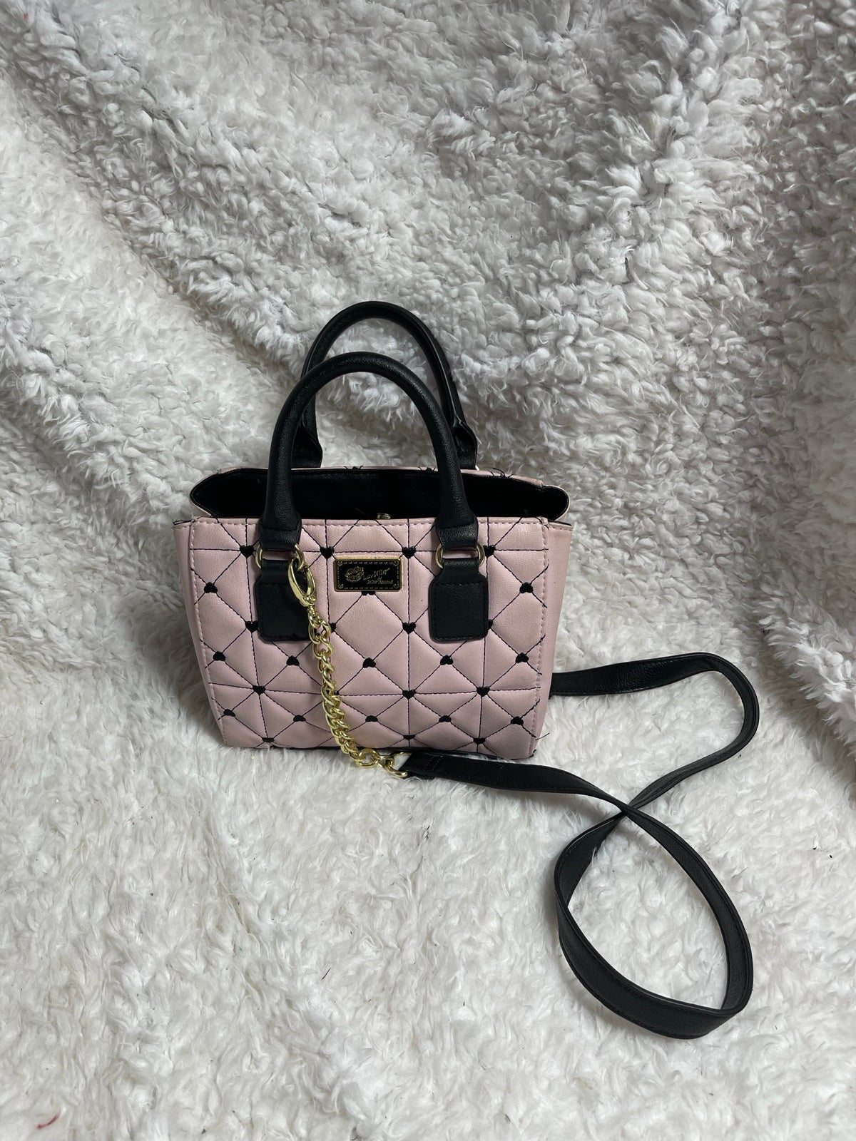 Betsey Johnson pink quilted Satchel /crossbody bag with black stitches and heart