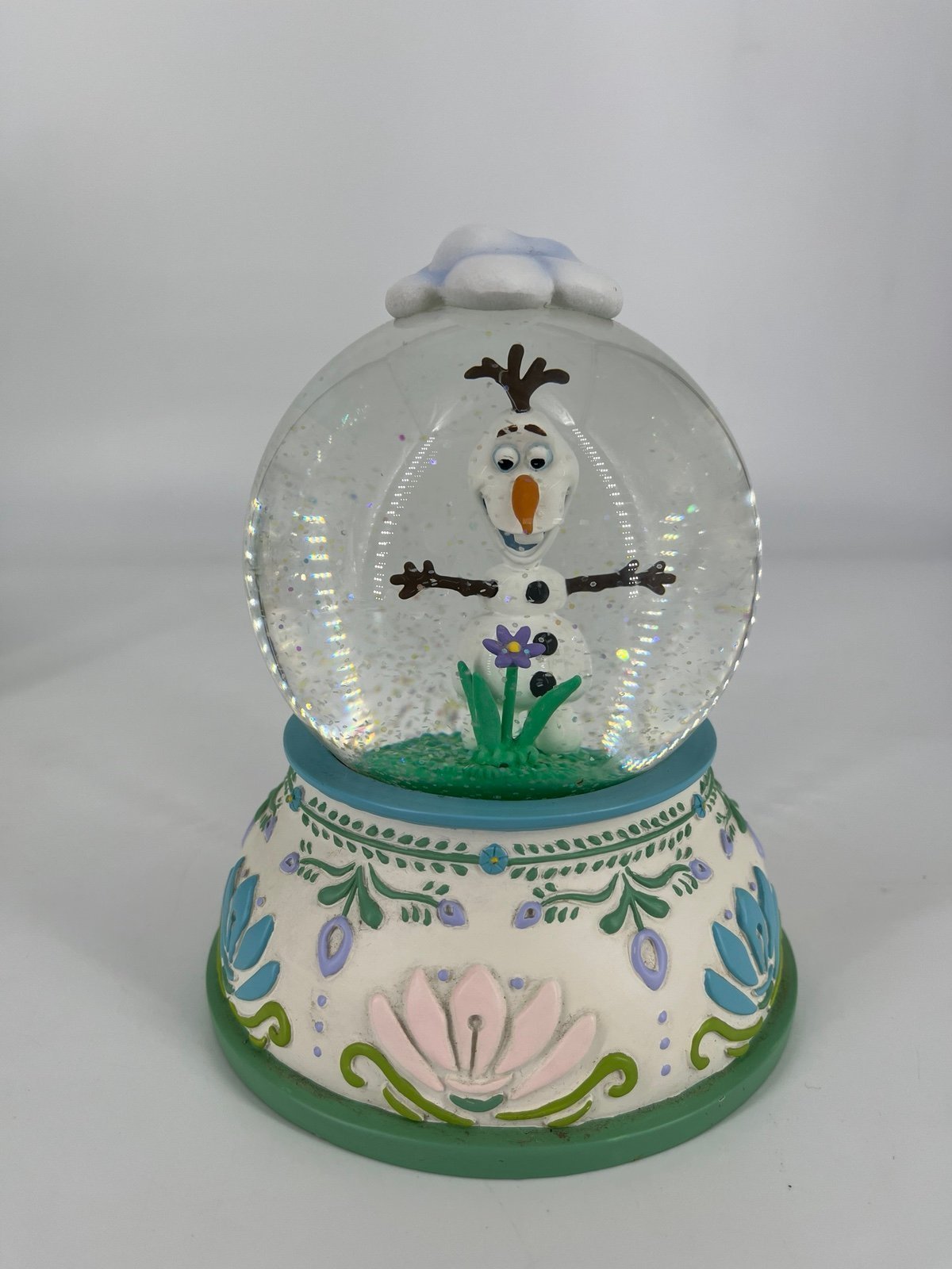 Hallmark Disney Frozen Summertime Snowman Olaf In Garden