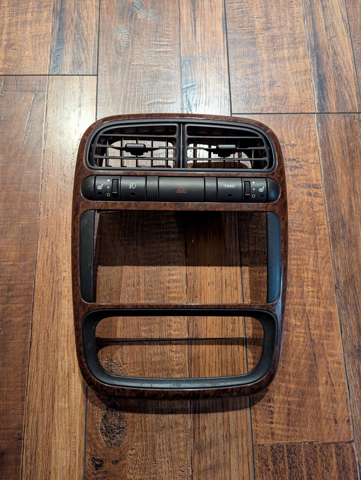 RARE OEM 2001 2002 Saturn L200 Wood Grain Center Dash Radio Climate Trim Bezel