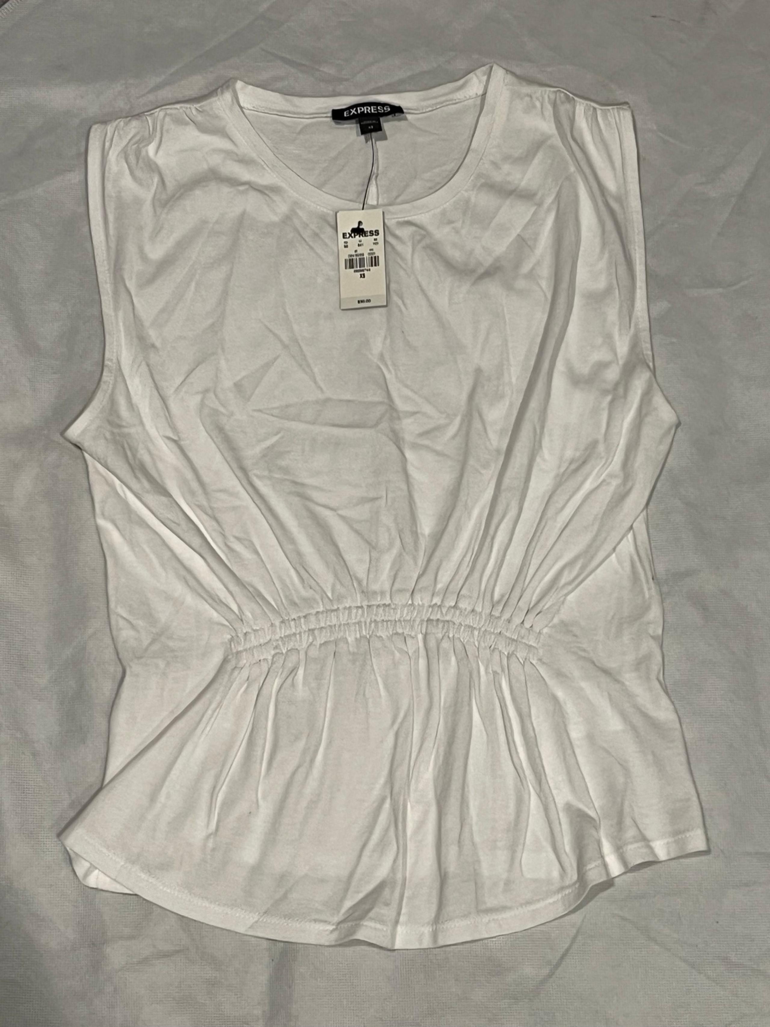 NWT Women’s EXPRESS White Sleeveless T-Shirt Sz XS