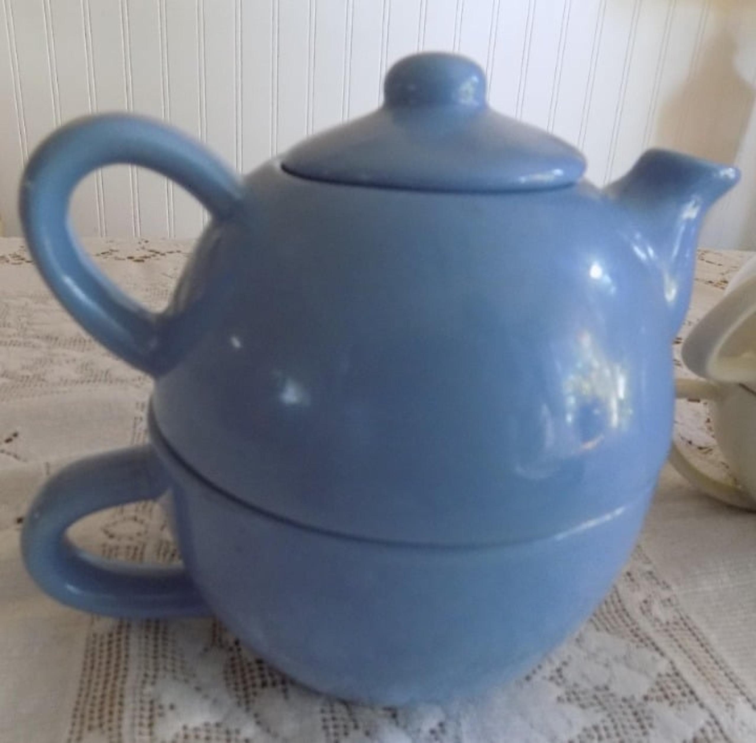Tea For One  Nice BLUE PIER 1 STONEWARE