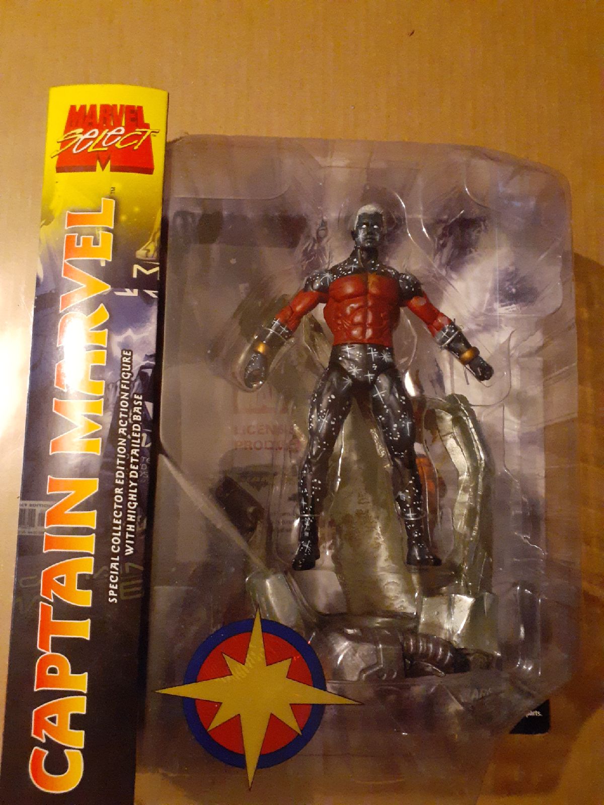 Marvel Select Captain Marvel Genis-vell