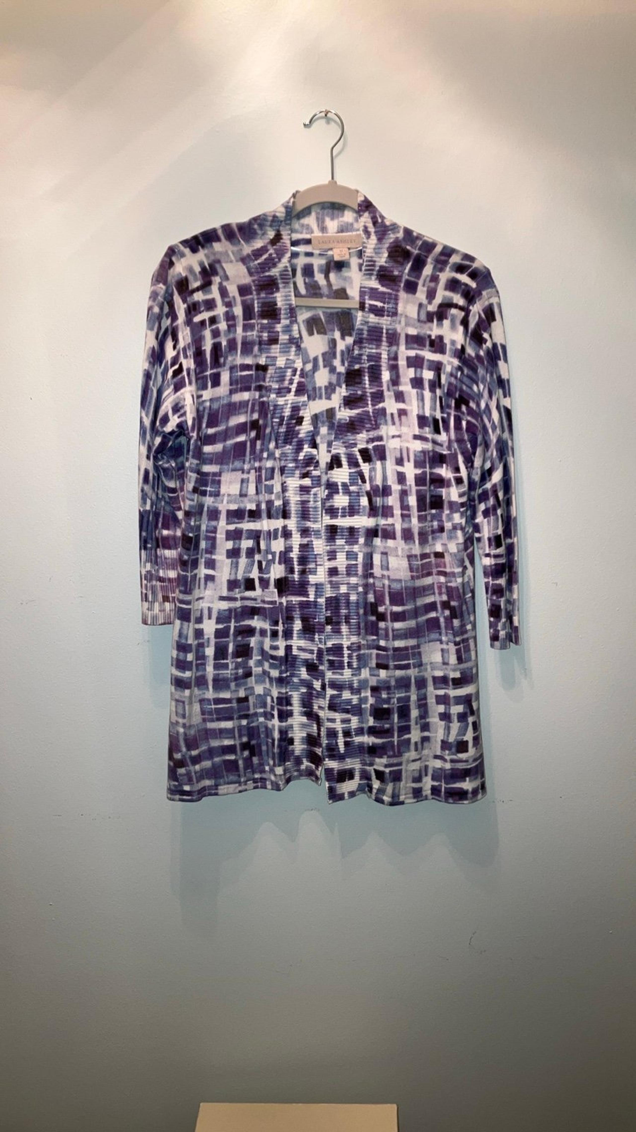 Laura Ashley Lightweight Cardigan Sweater Size M