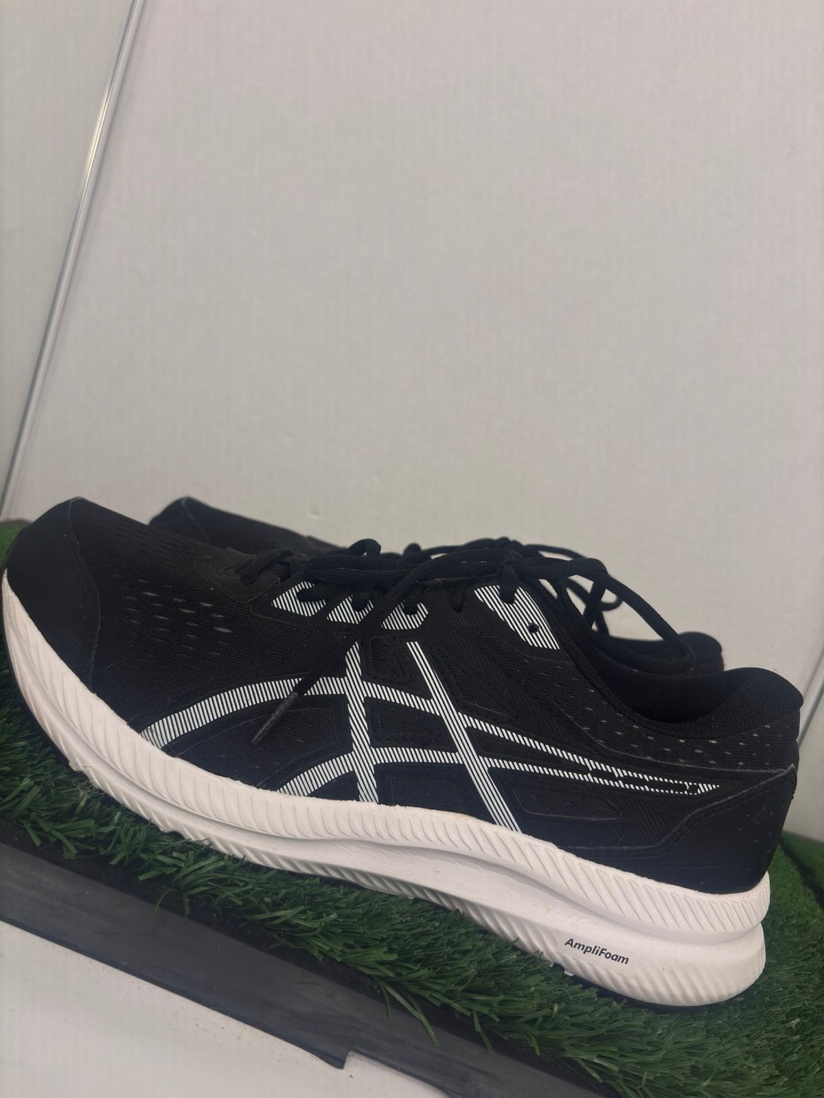 Asics Gel-Contend 8 Running Shoes Sz 11.5 Extra Wide Used VGC 1011B493