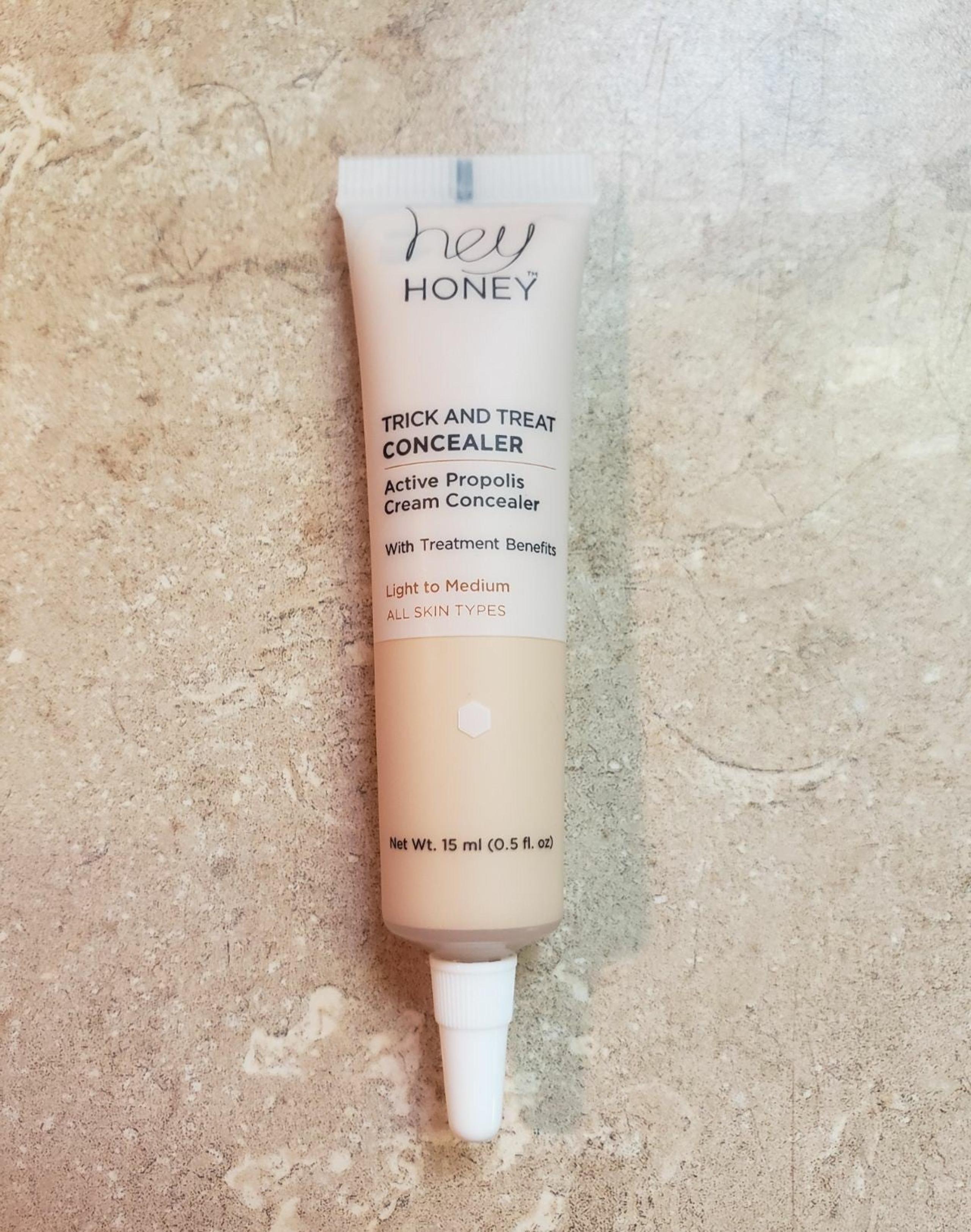 Hey Honey Trick and Treat Concealer