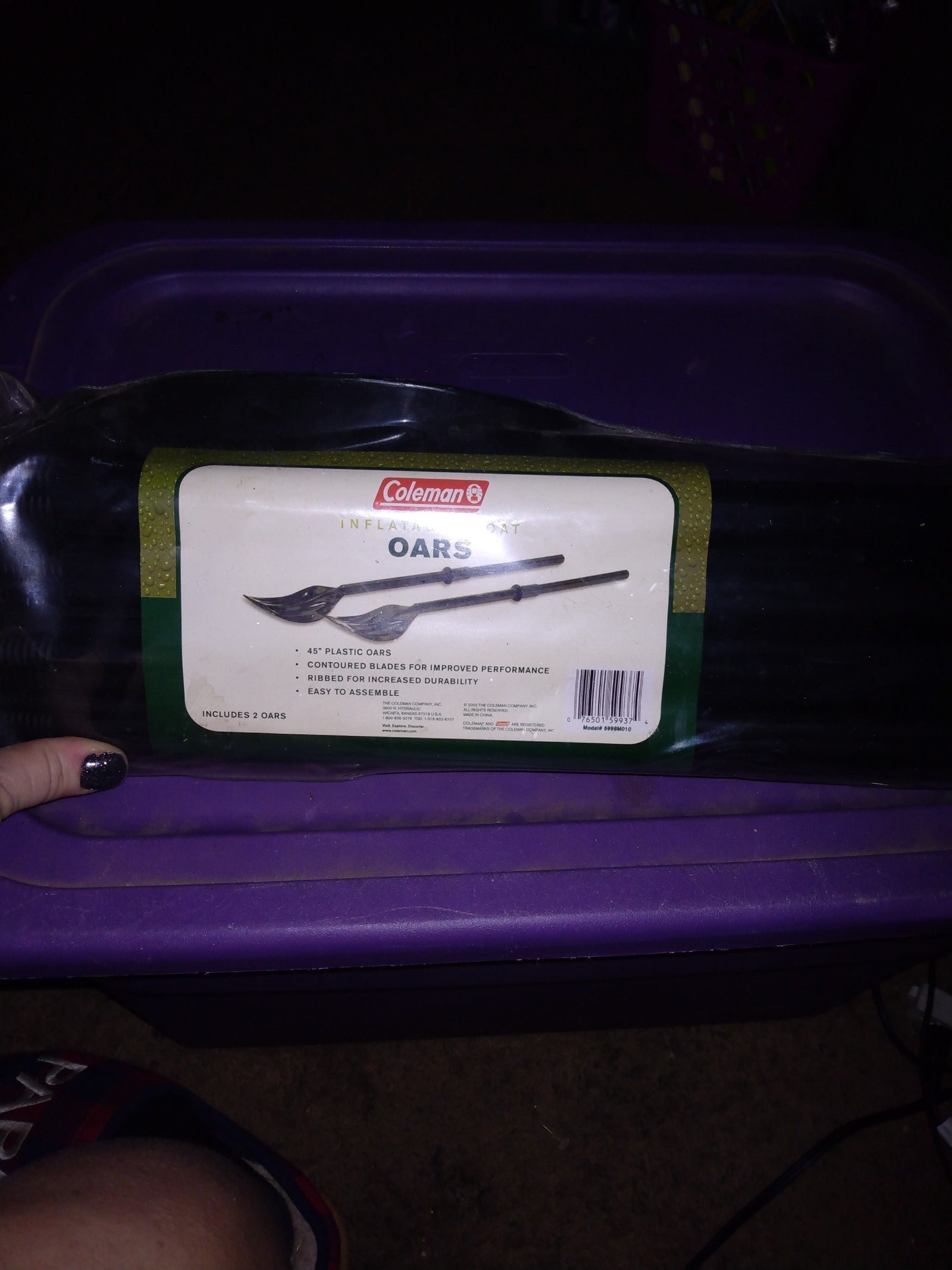 COLEMAN FOLD UP OARS (2)