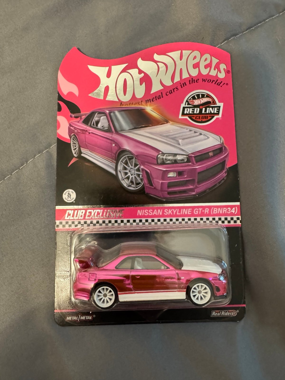 Hot Wheels Red Line Club Nissan Skyline GT-R Pink HNL06 with Protector