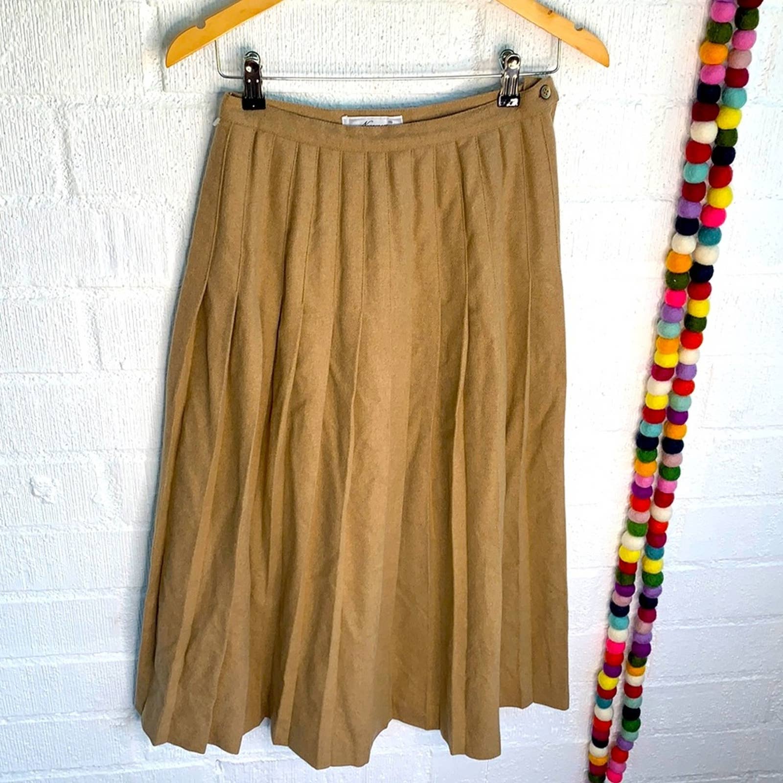 Nazzareno Women's Vintage Pleated Wool Midi Skirt Made in Italy Plisse Skirt 10