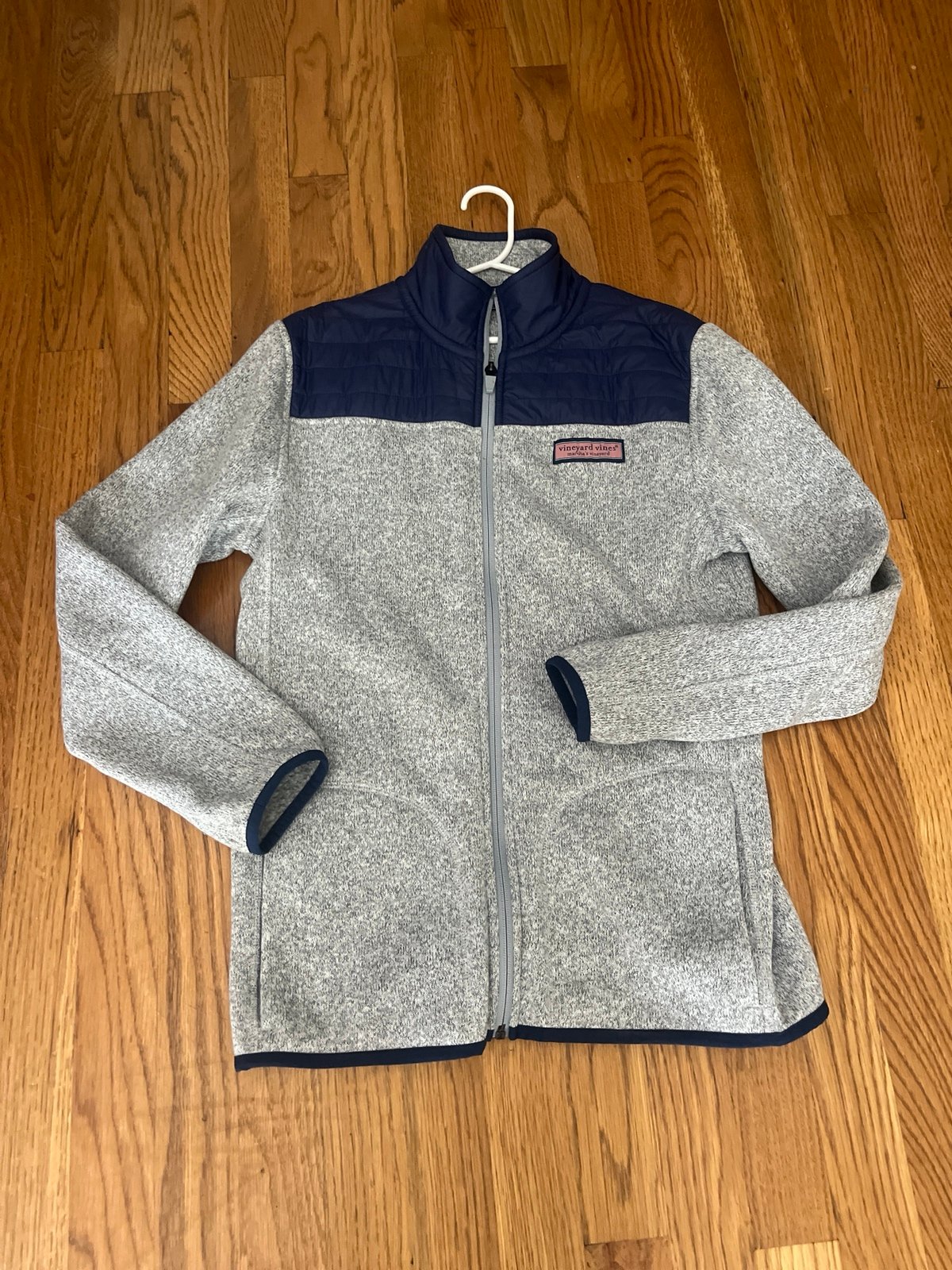 Vineyard Vines zip jacket
