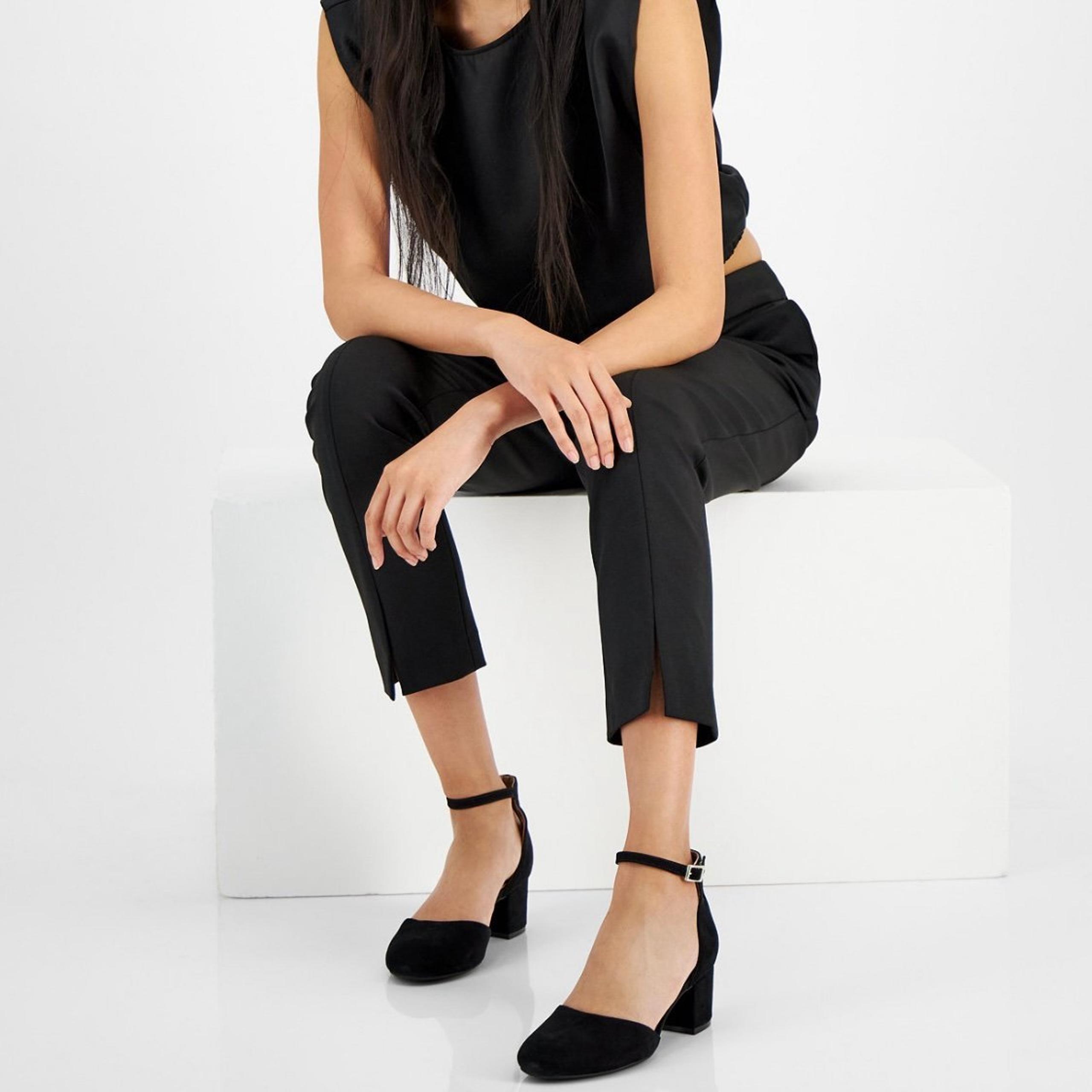 GIANI BERNINI Izzee Memory Foam Block Heels