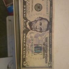 Misprint 5 dollar note