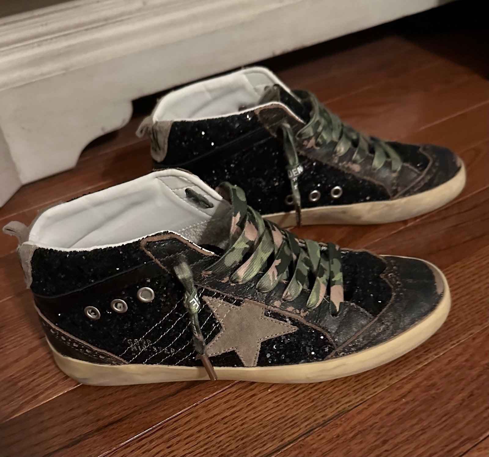 Golden Goose Women's Mid Star black glitter w/ dove-gray suede star and heel tab