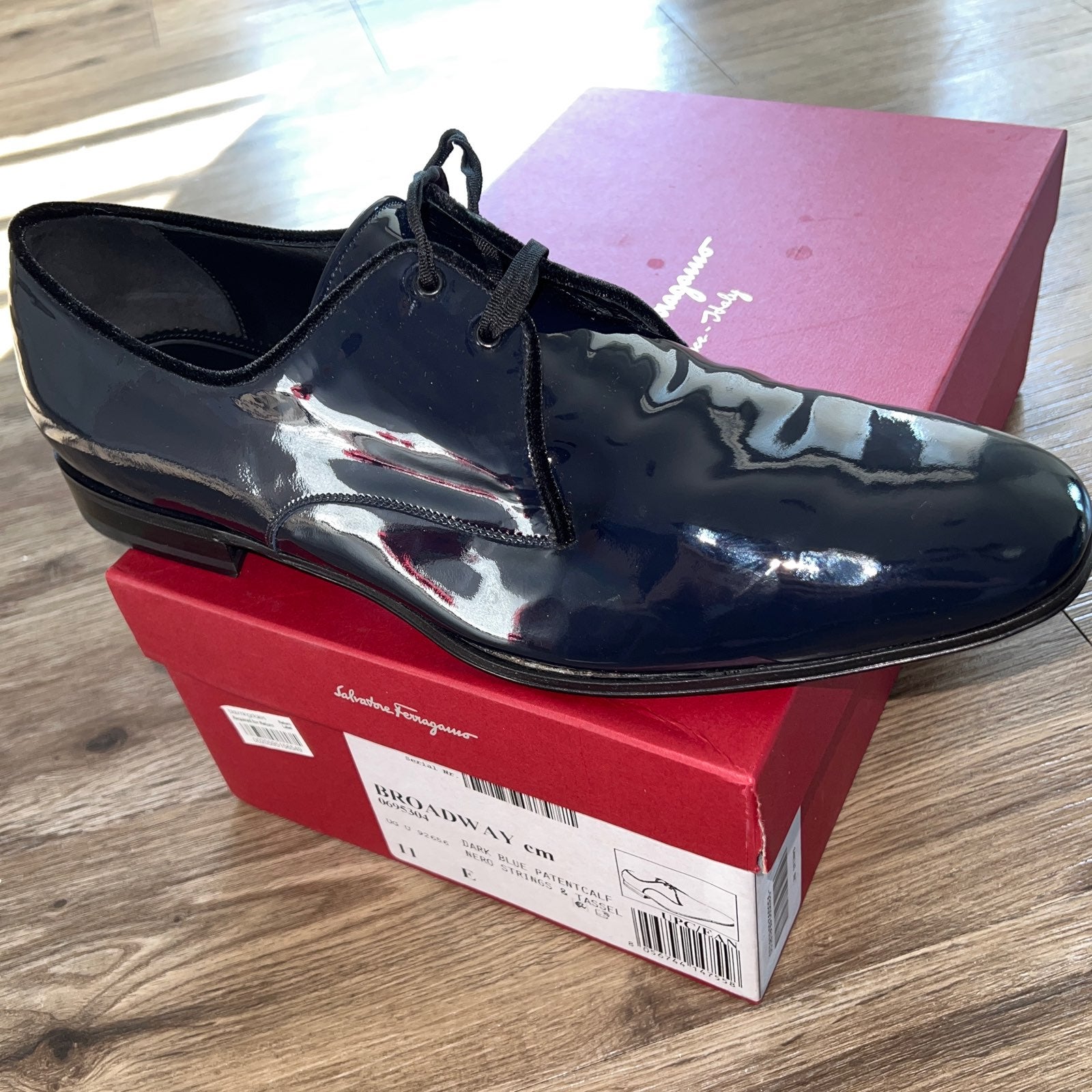Salvatore Ferragamo Broadway Dark Blue Patent Leather Shoes