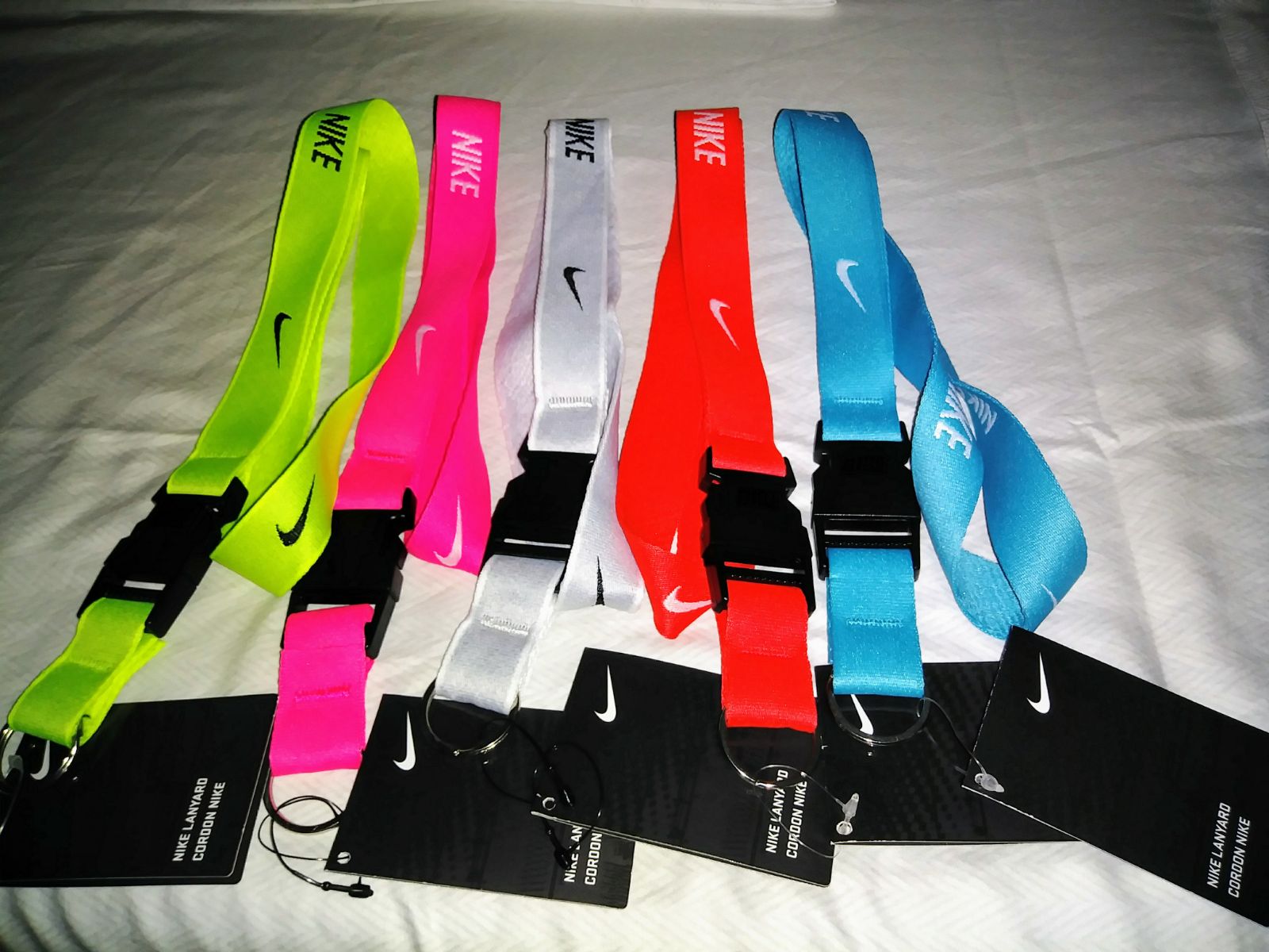 Nike Lanyard Big Lot