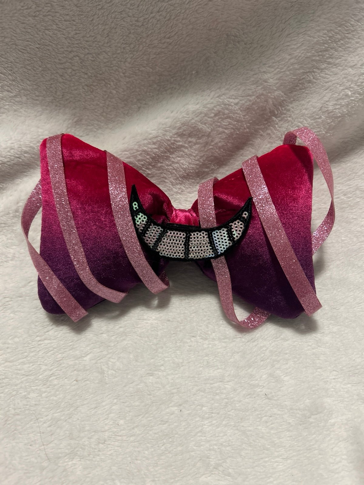Disney Cheshire Cat Interchangeable Bow