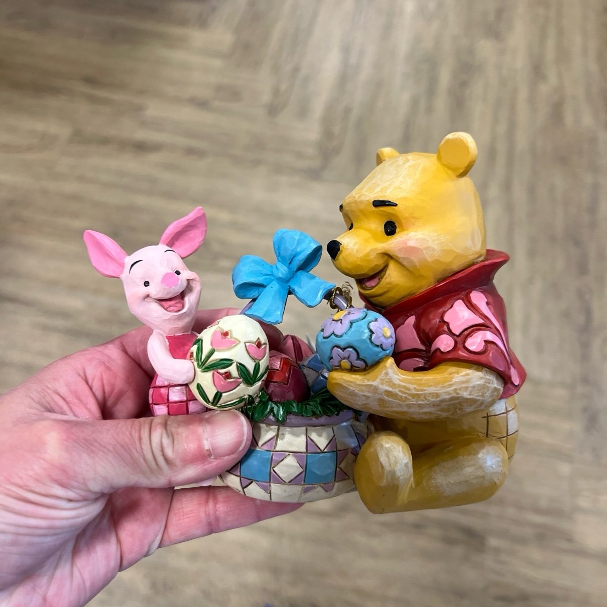 Jim shore Easter winnie the pooh !