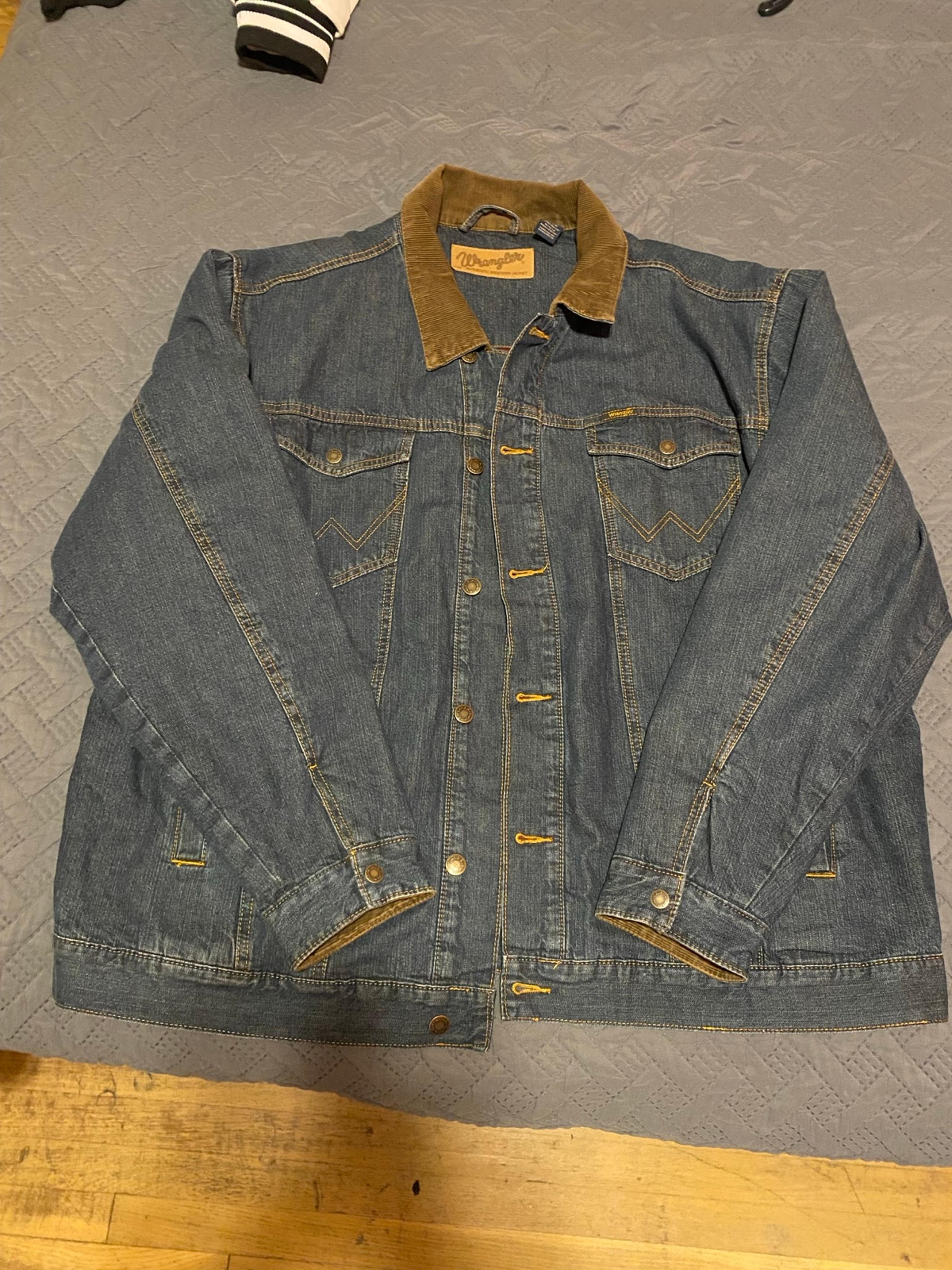 Vintage Wrangler Blanket Lined Authentic Western Denim Jacket Corduroy Collar XL