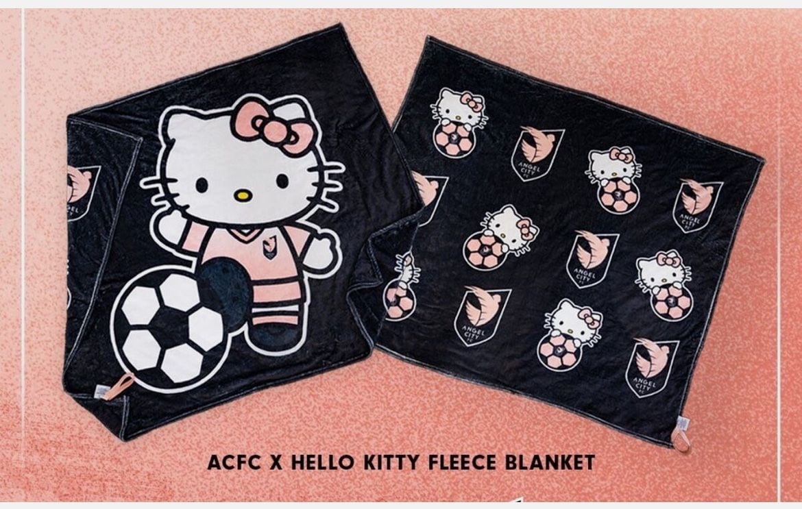 Hello kitty angel city fc soccer blanket
