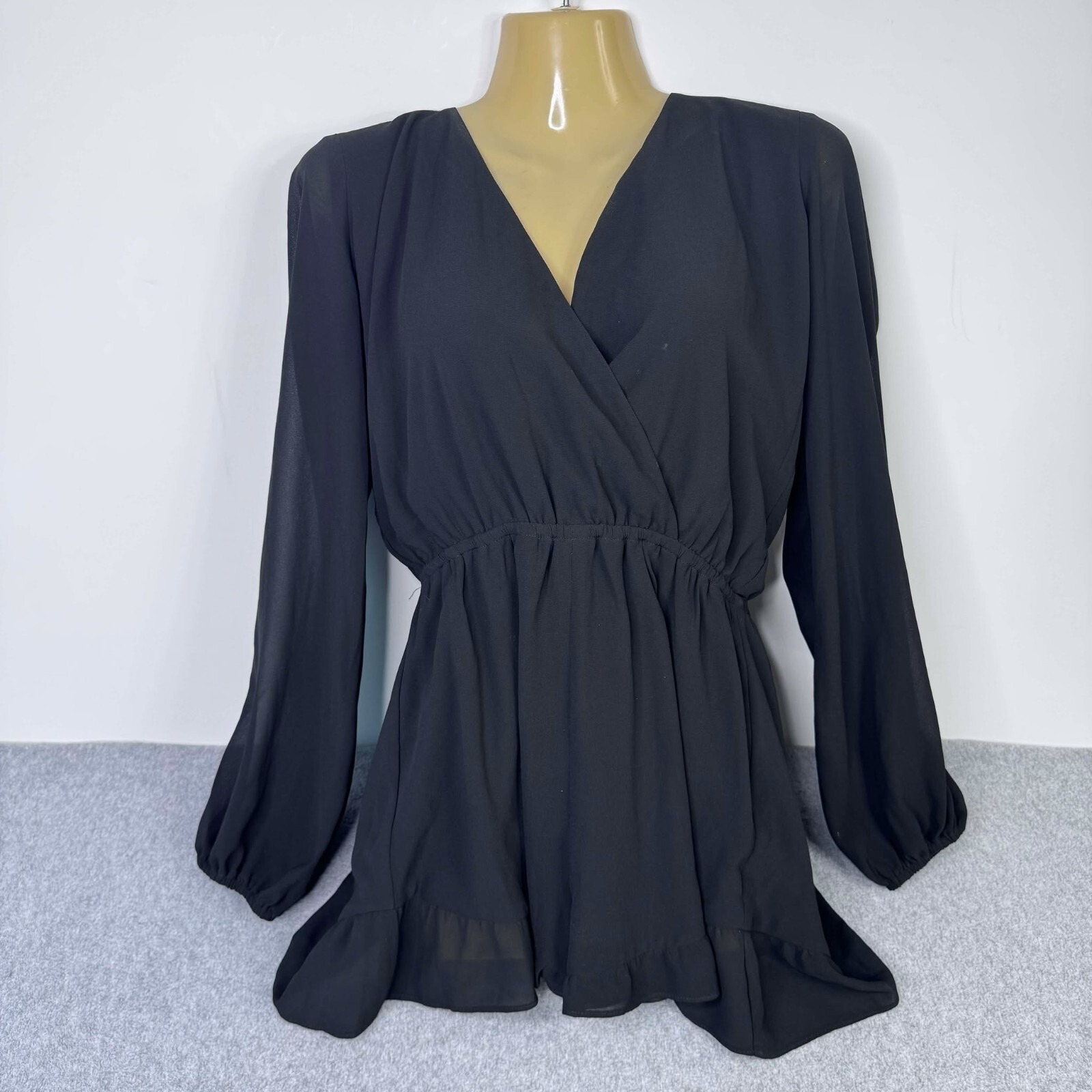 Show Me Your Mumu Rocky Romper Women's Size Medium Black Ruffle Hem Boho