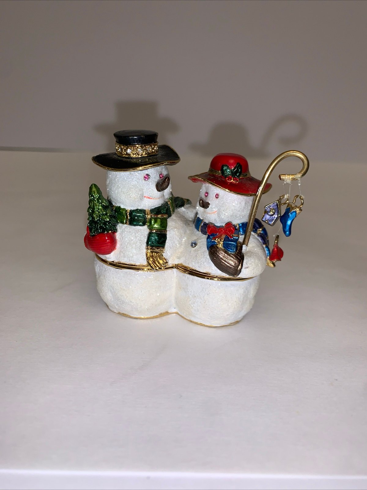 Vintage Snowman Magnetic Trinket Box Crystal Jewels Holiday Aisle