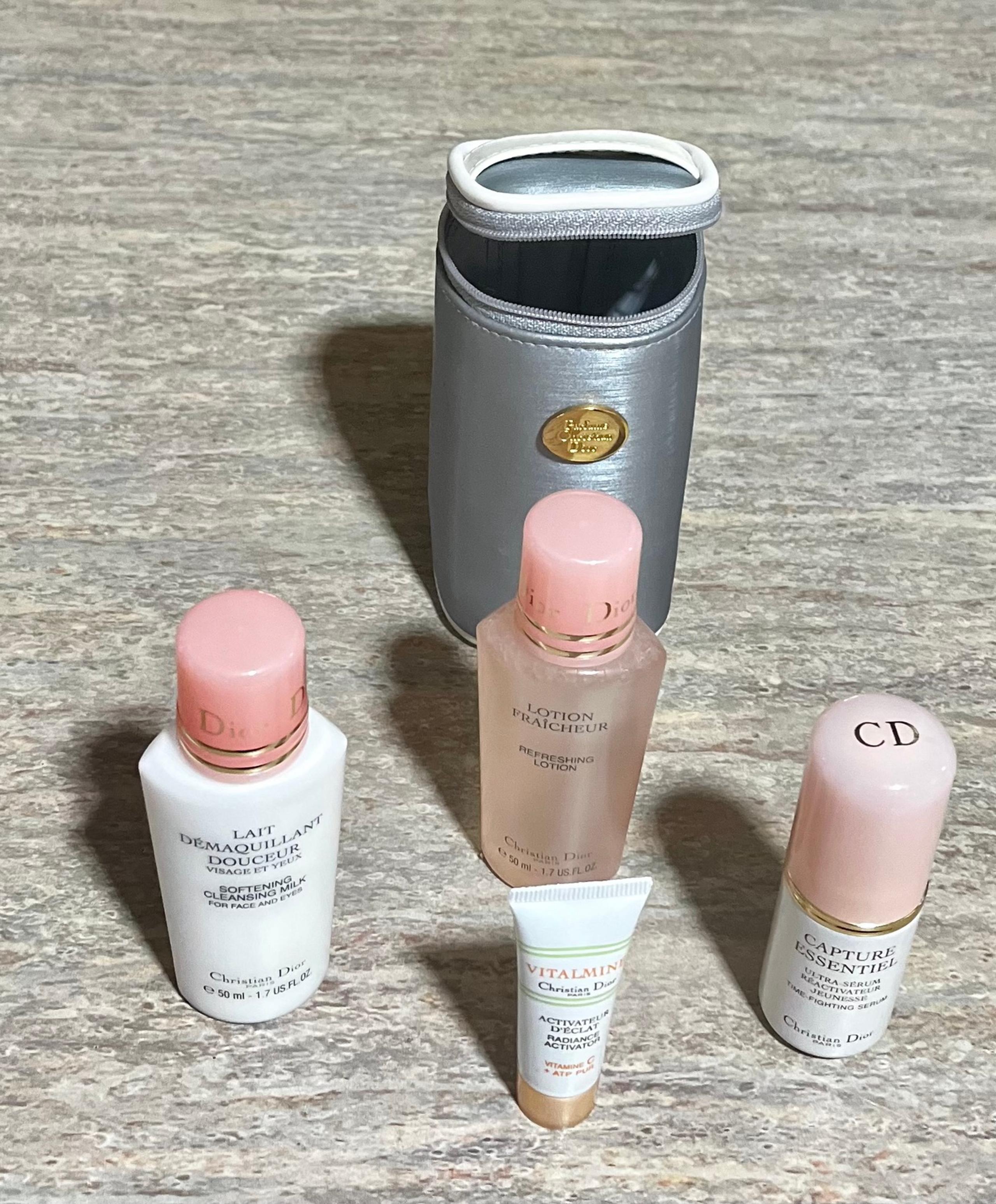 New Christian Dior 4-Piece skincare set with cosmetic bag