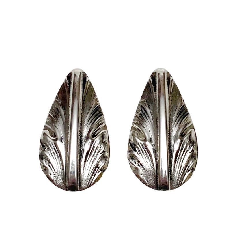 VTG Whiting & Davis Art Nouveau Style Silvertone Leaf Teardrop Clip On Earrings