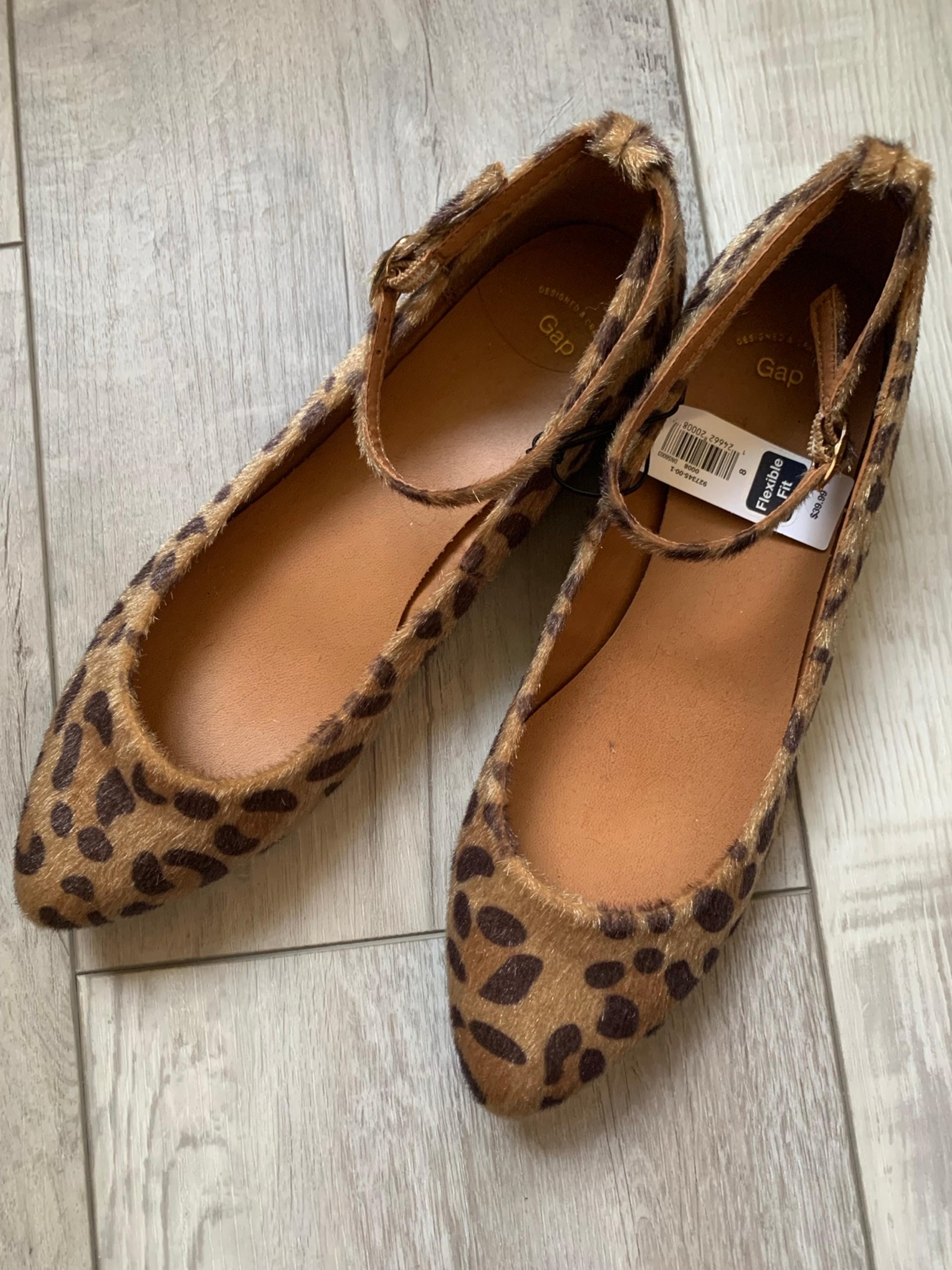 NWT GAP BRAND WOMEN FLAT SHOES Size 6.5