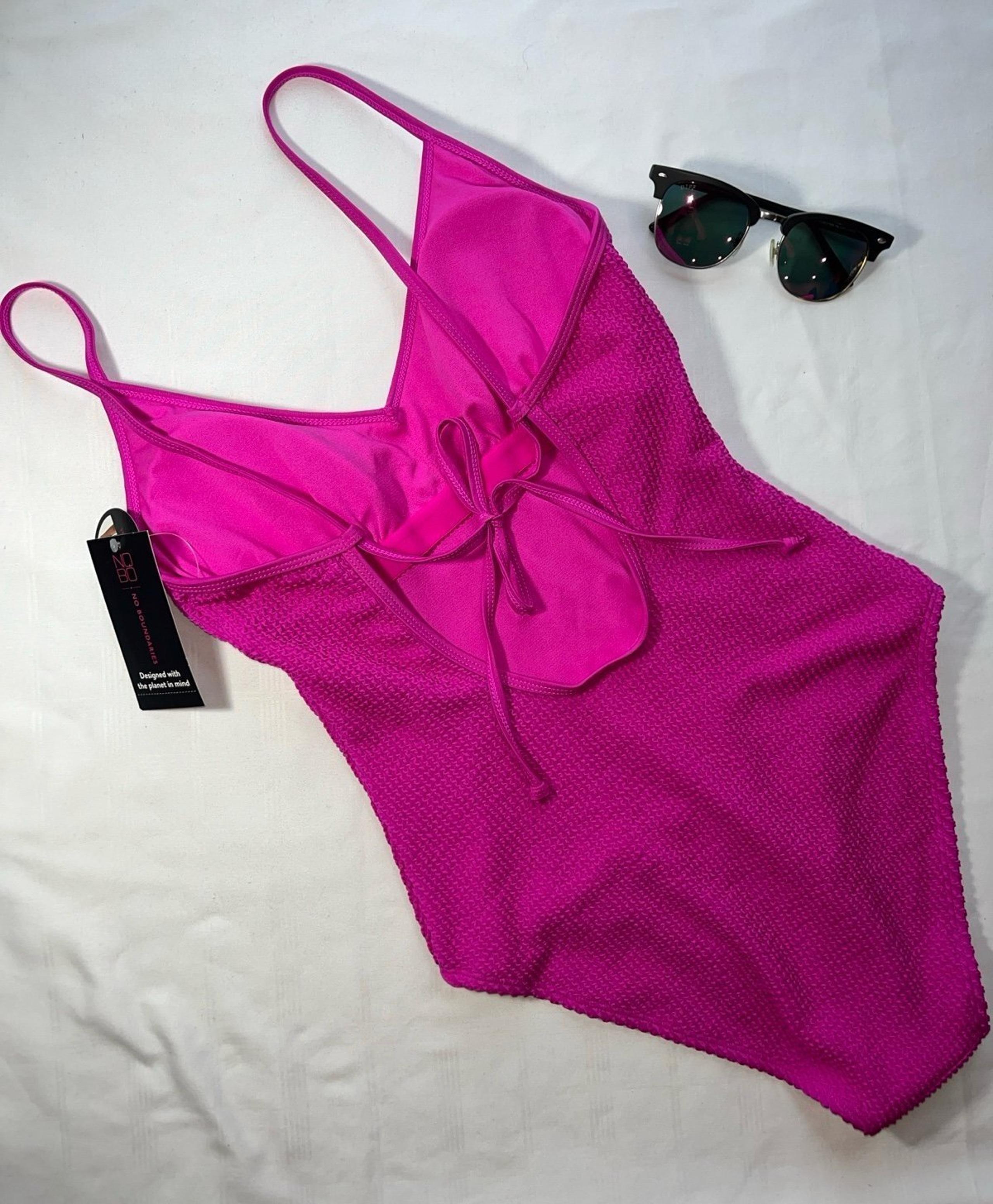 Hot Pink Crinkle Ribbed Piece sz Medium