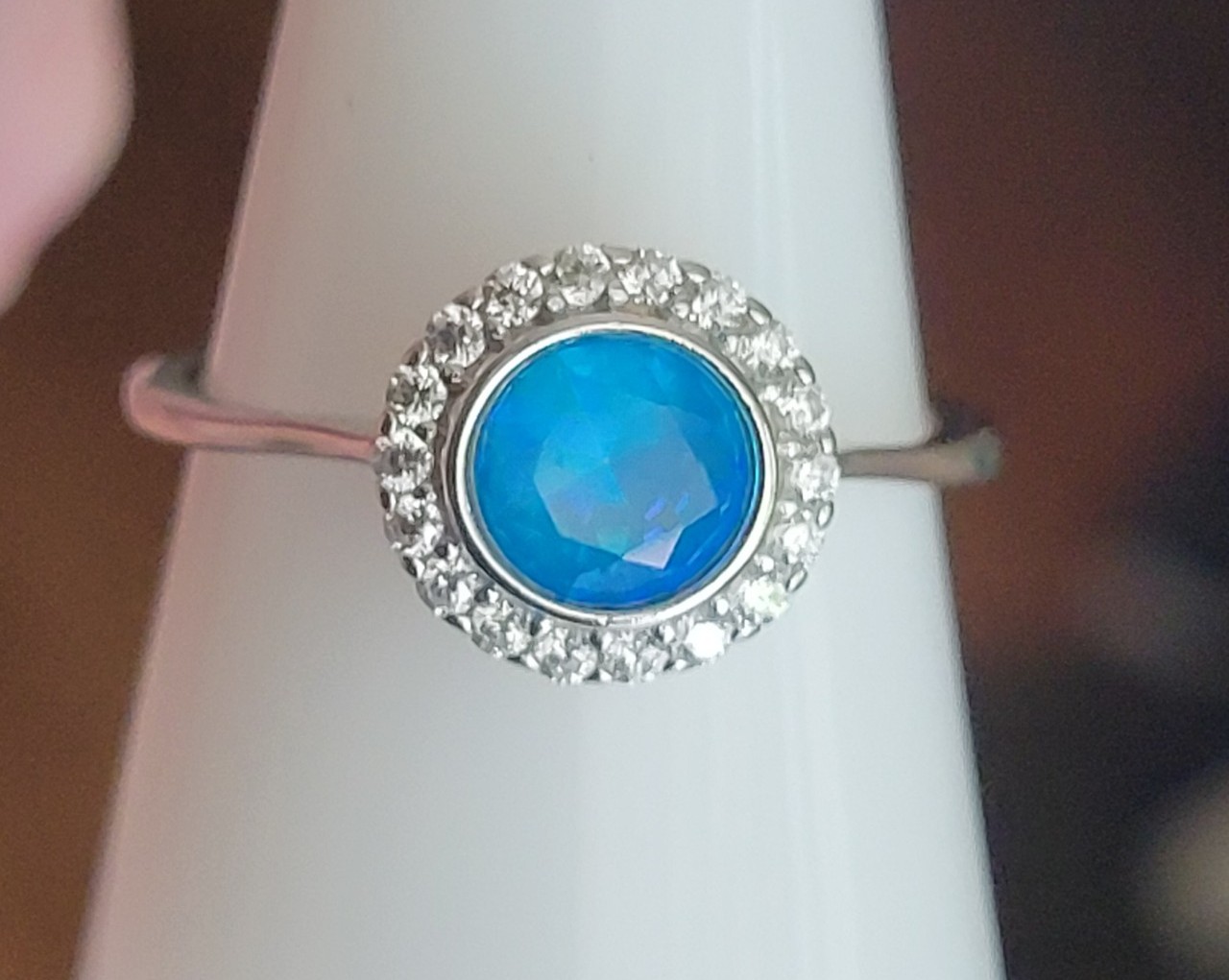 New! .925 sterling rainbow aquamarine, sz 8