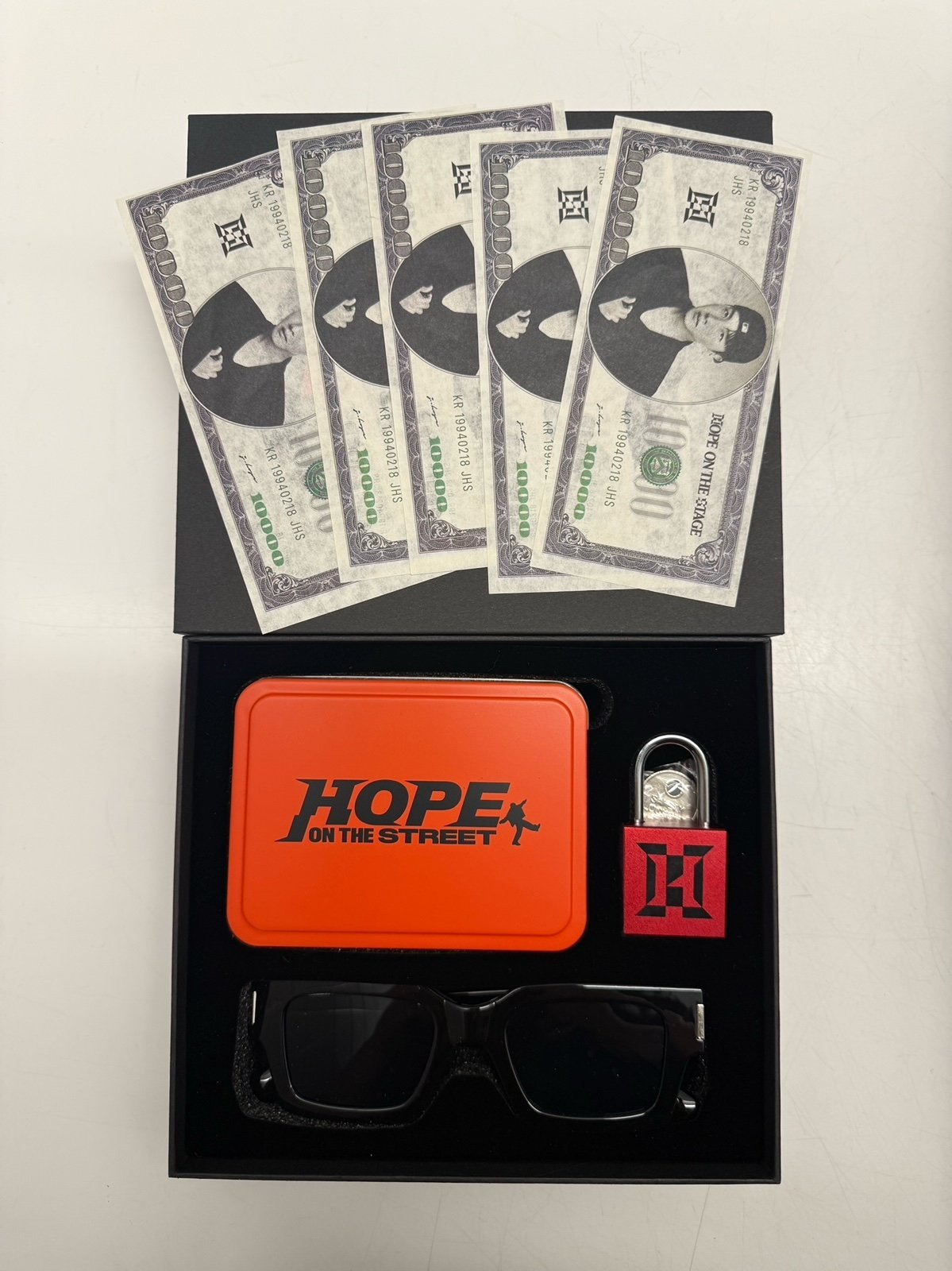 HOTS VIP Merch pack with Hope Dollars