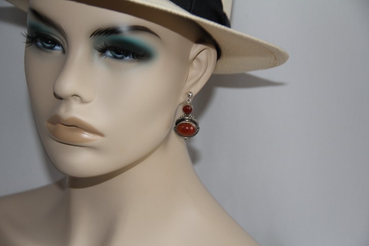 Vintage Sterling Silver Carnelian Dangle Earrings. Gorgeous