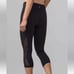 Lululemon Black Twist and Train Crop Leggings w/Lace Detail Women's Size 6