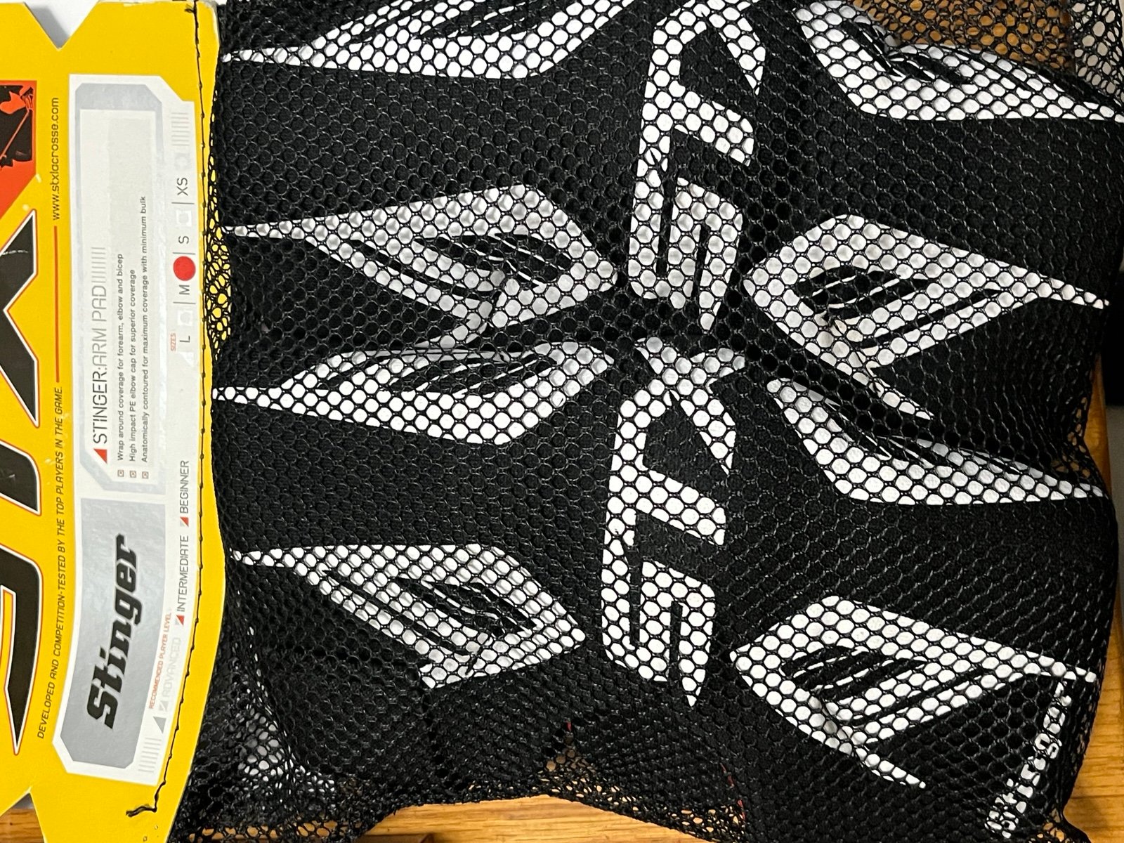 NWT-Stx stinger lacrosse elbow pads