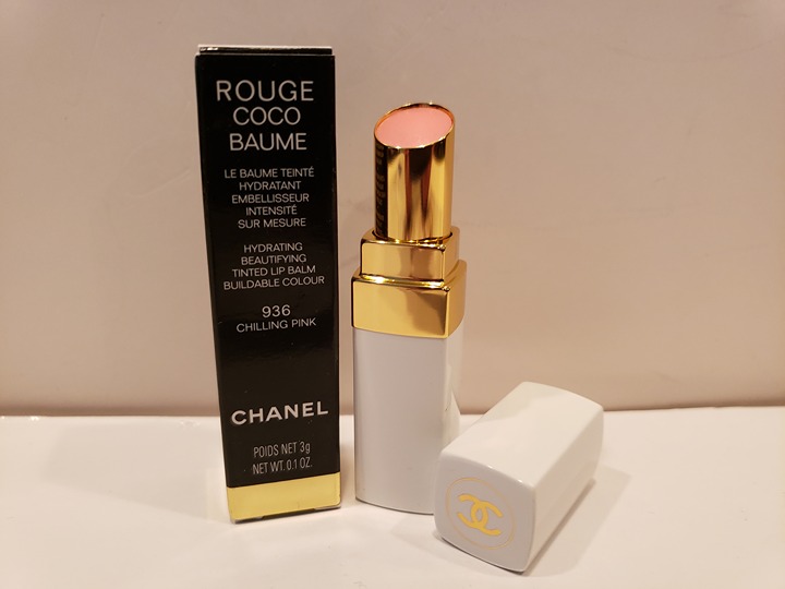 Chanel Rouge Coco Baume Hydrating Beautifying Tinted Lip Balm #936 Chilling Pink
