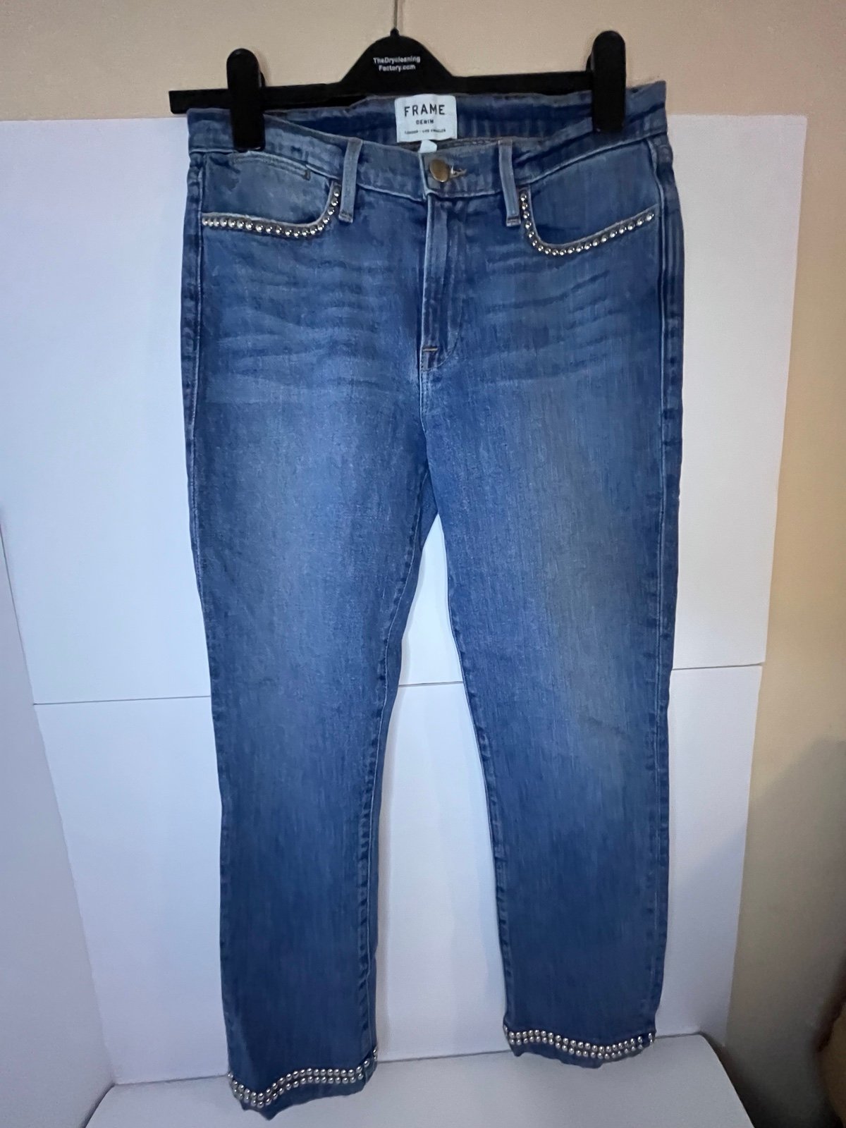 FRAME crops decorated with studs jeans size 28