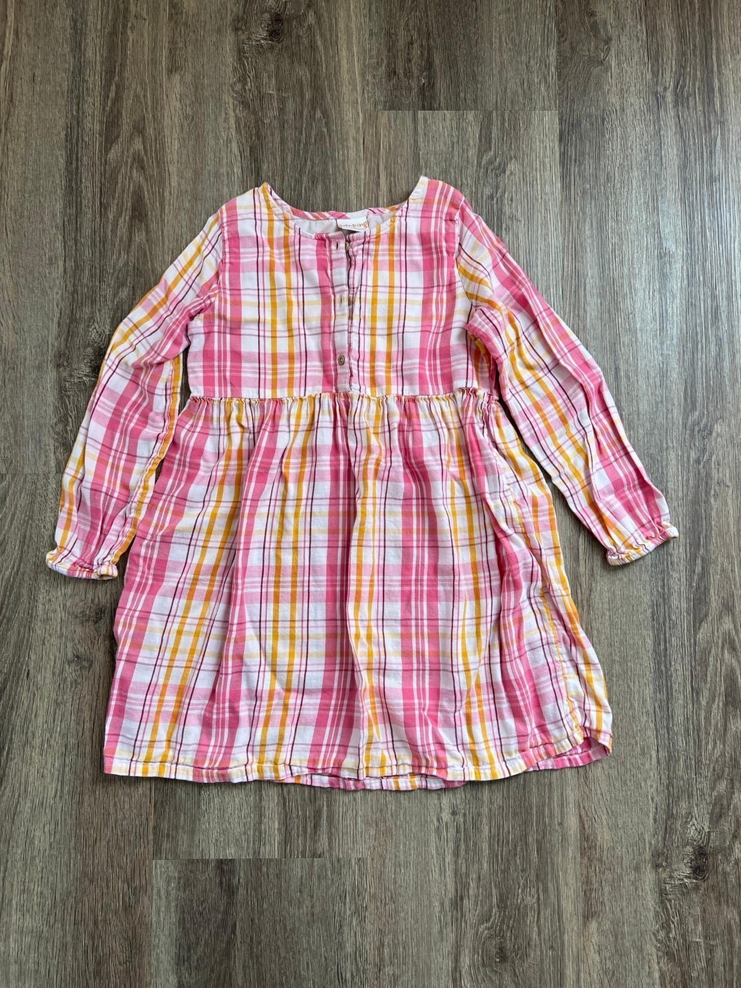Girls dress