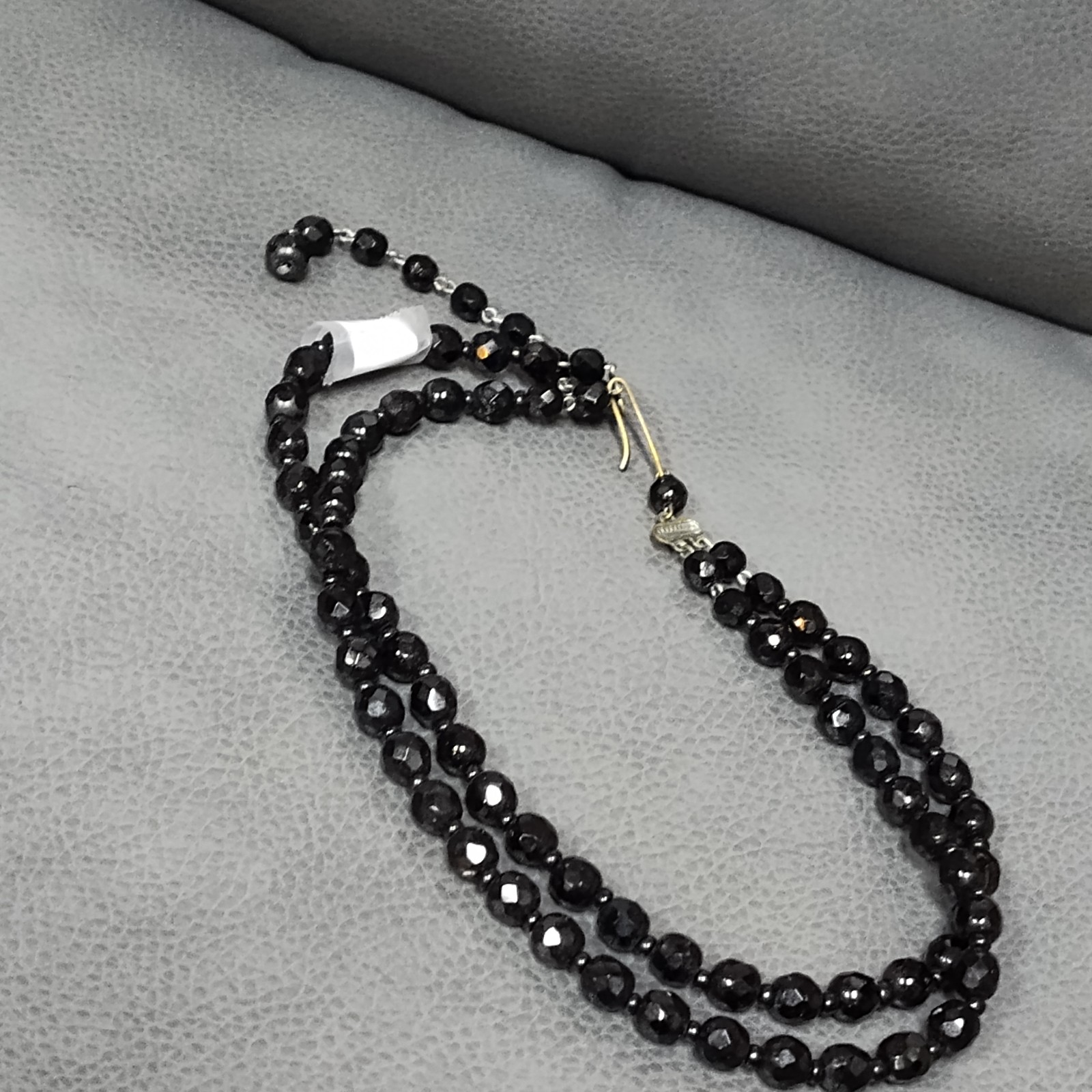 Vint2 line age West Germany black Faceted bead necklace