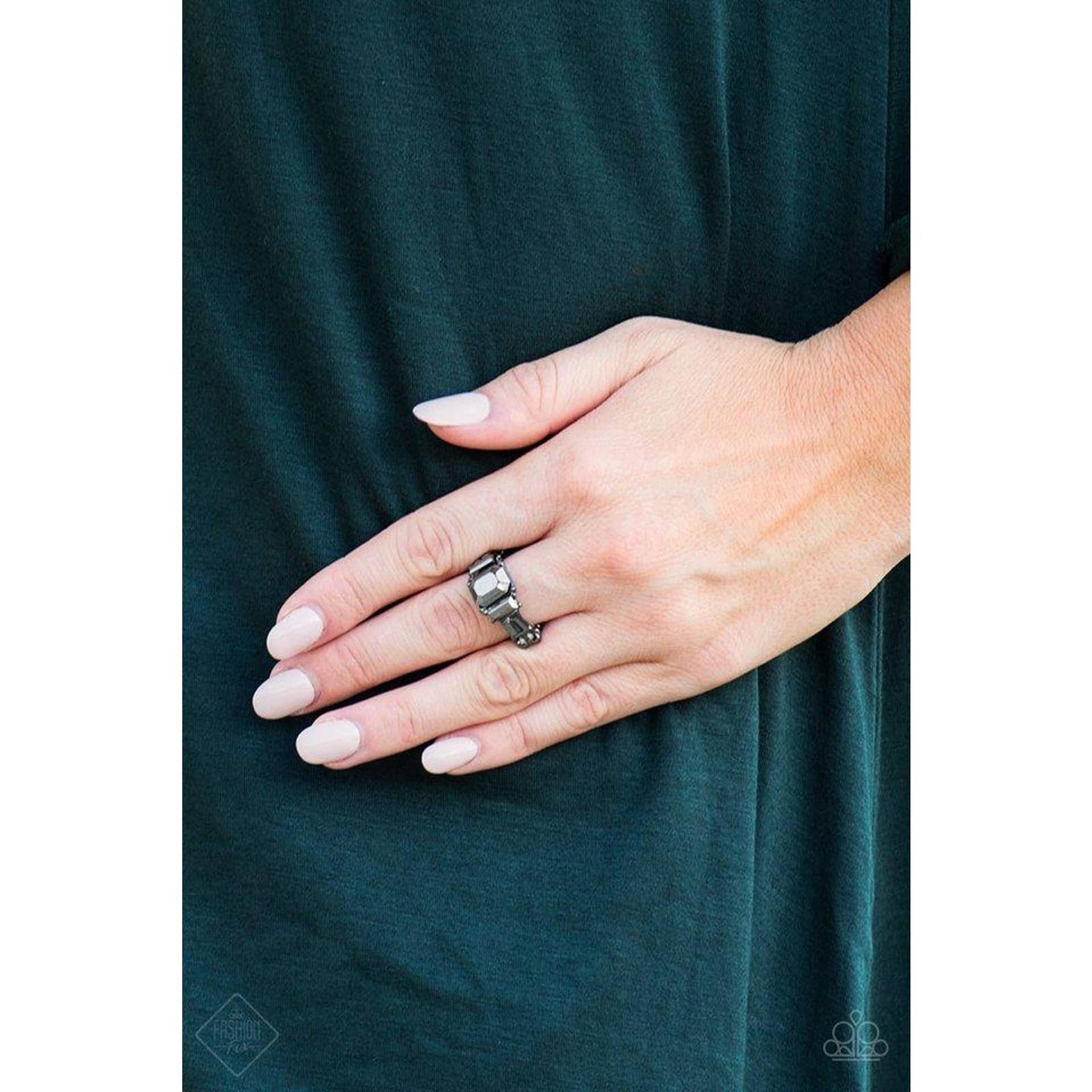 Paparazzi Hemitite Stretch Ring Womens/Born To Rule