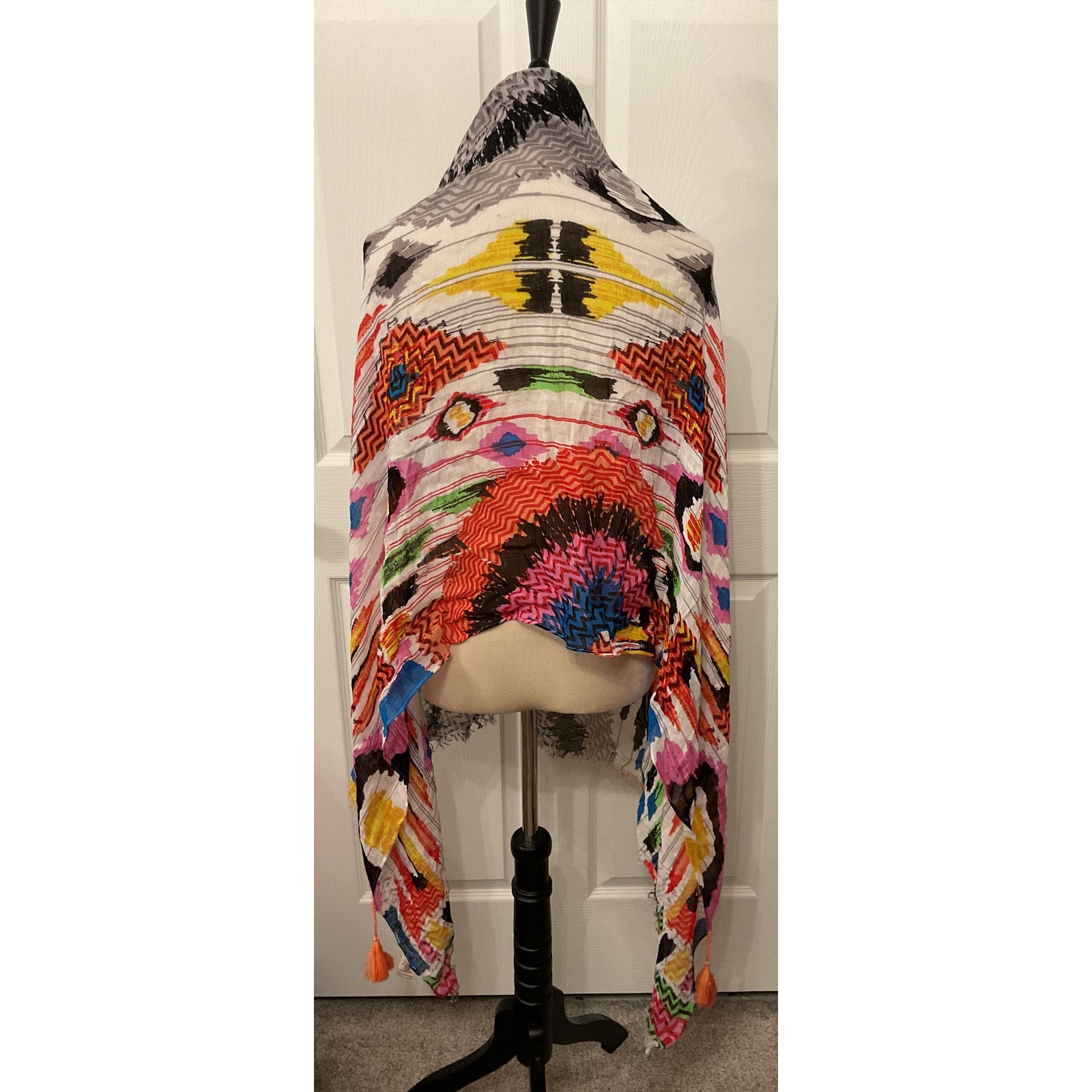 Soft Surroundings Linen/Viscose Rayon Sao Paulo Multicolored Boho Scarf/Wrap