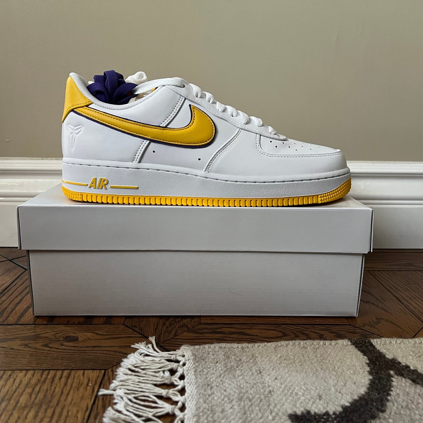 Kobe Bryant Nike Air Force 1 11.5 Brand New