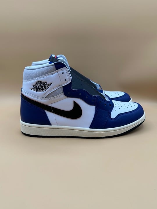 Jordan 1 Retro High OG Rare Air
