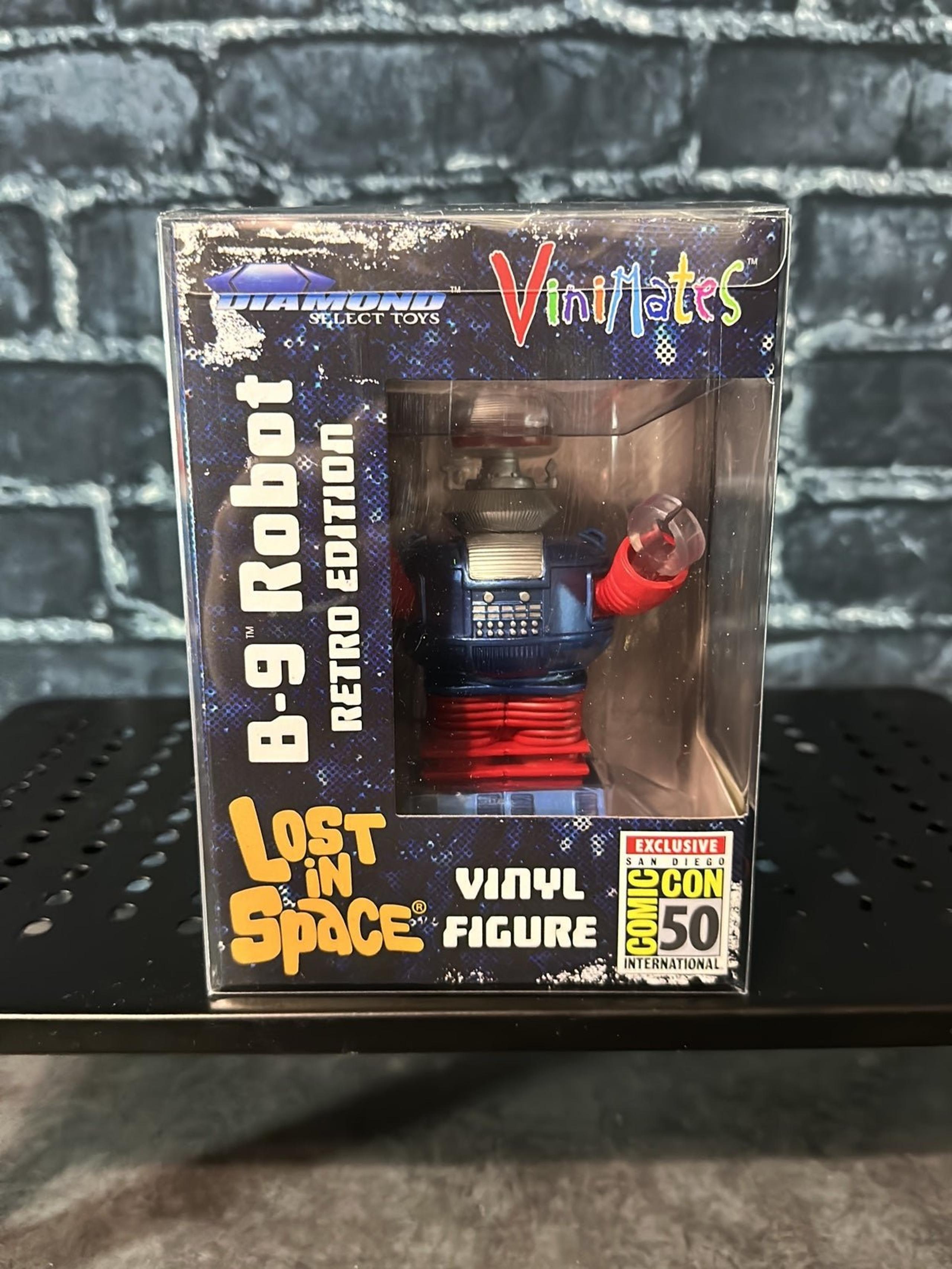 Lost in Space B-9 Robot Retro Edition SDCC 2019 Rare Limited Exclusive