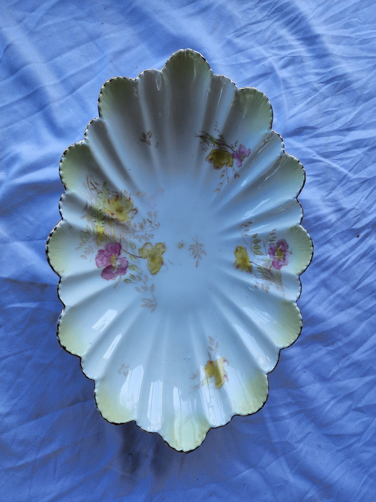 Antique Bavarian China 1/3425 Porcelain Hand Painted Flowers Scalloped Oval Bowl
