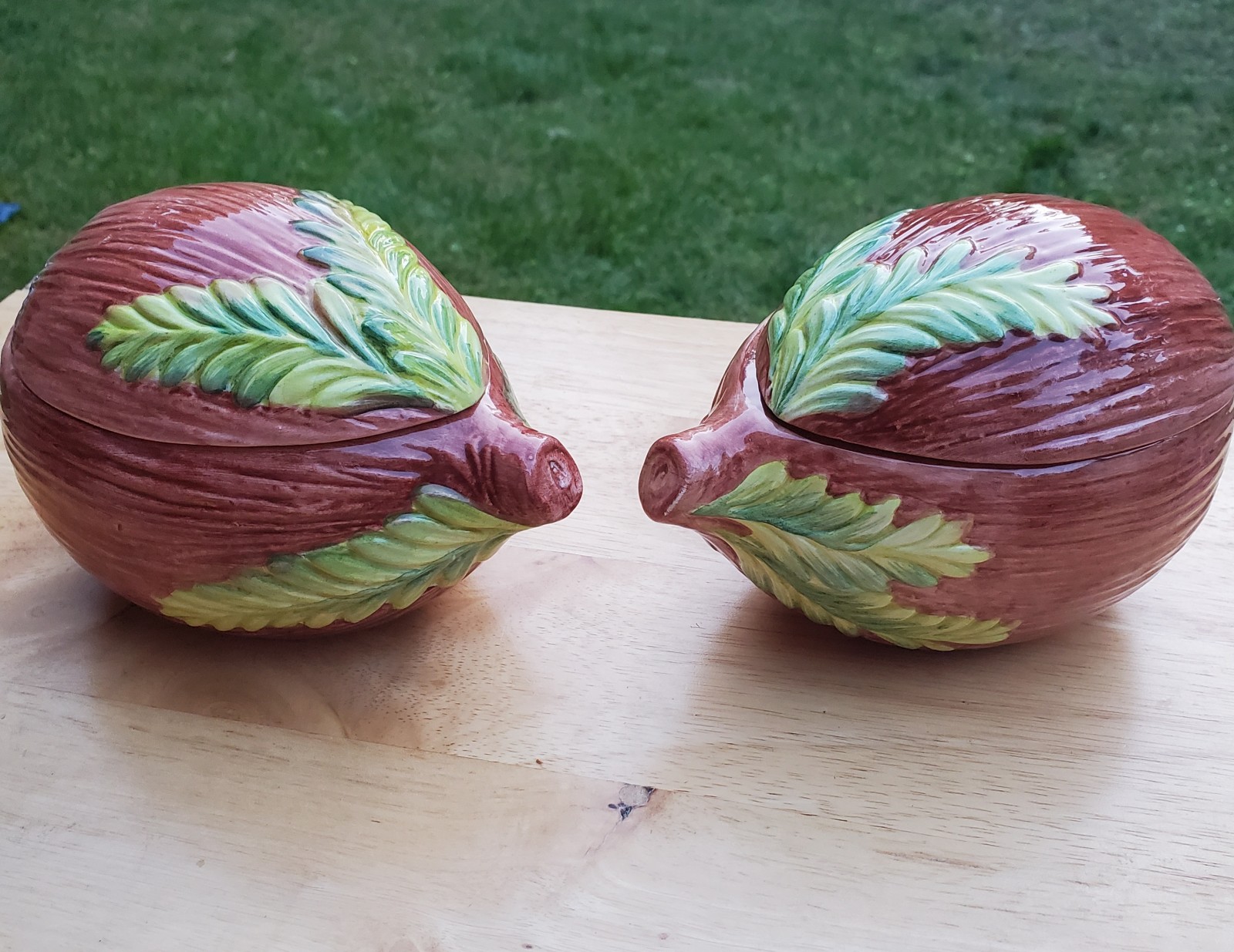 Vietri Made in Italy Hand Painted Sugar/Trinket Box Lidded Bowl Set of 2
