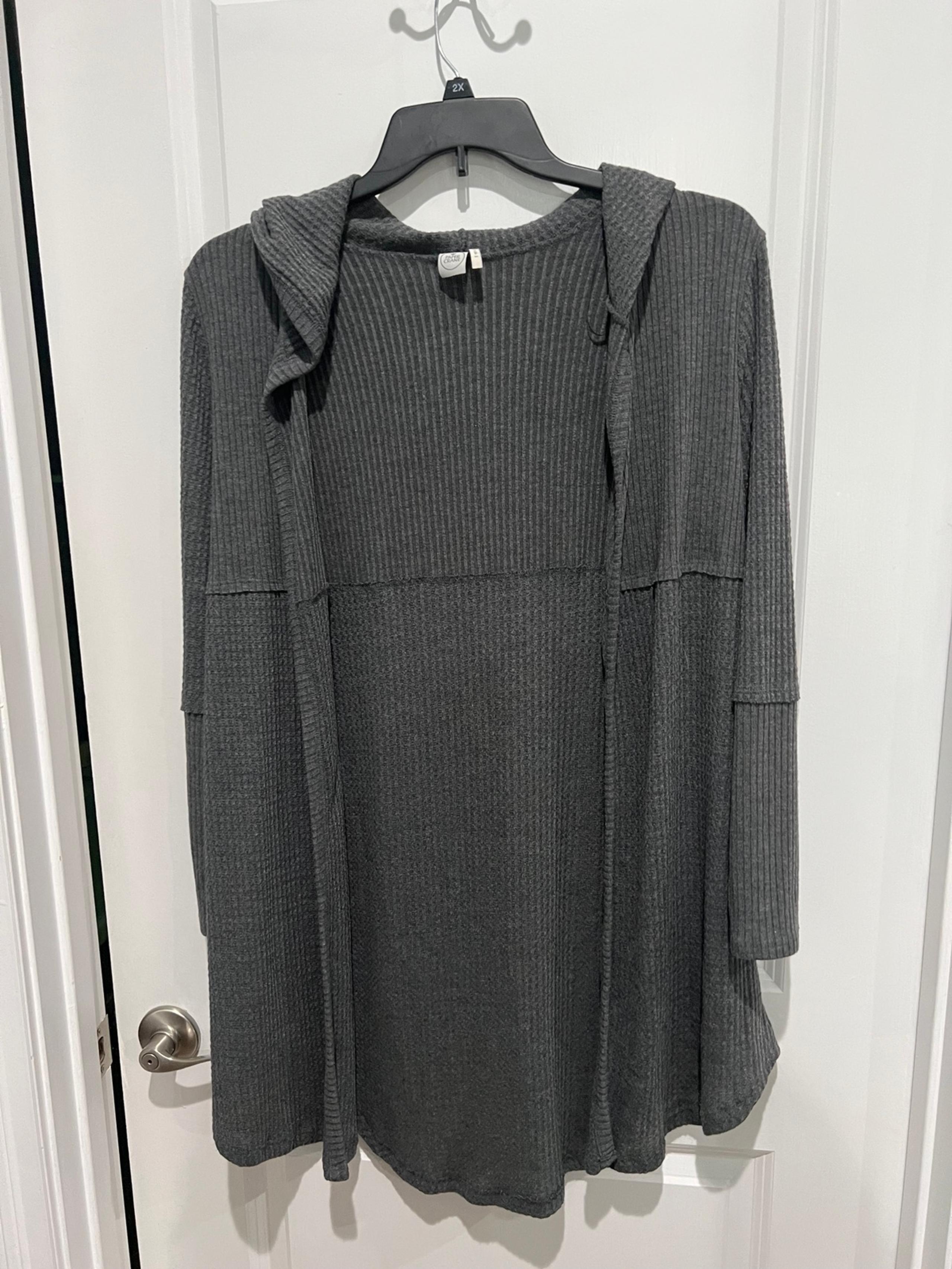 Paper Crane Grey Cardigan Sweater, Sz S