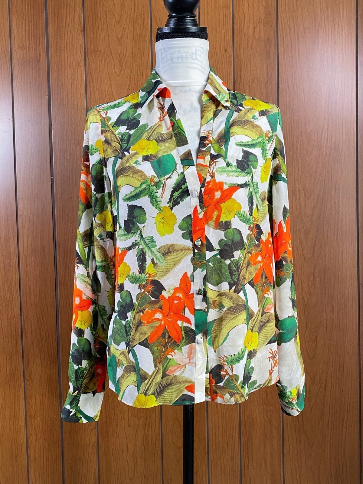 Alice + Olivia Silk Button-Down Shirt size S