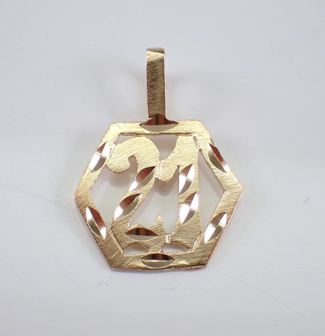 Vintage 14K Yellow Gold 21 Charm - Unique Hexagon Simple Number Pendant