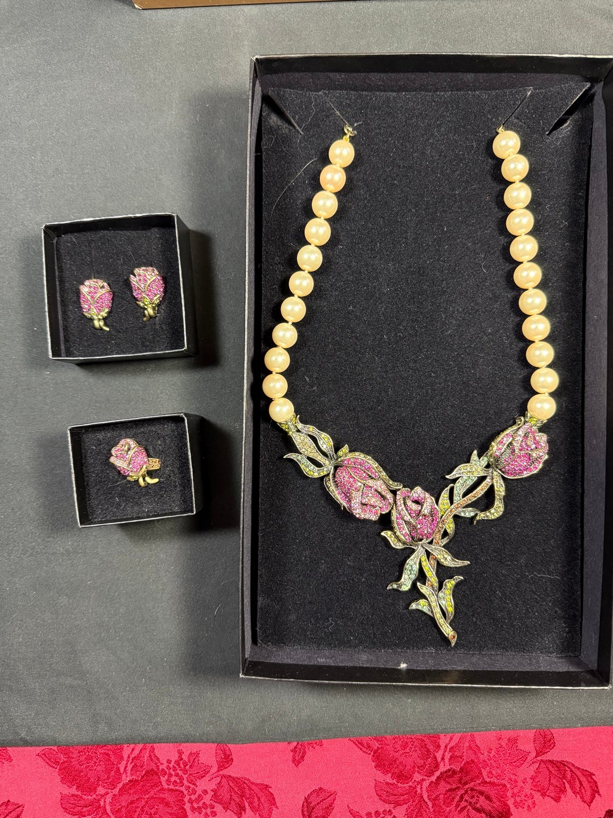 NWT Heidi Daus “Climbing Rose” necklace ring earrings Swarovski crystal pearl